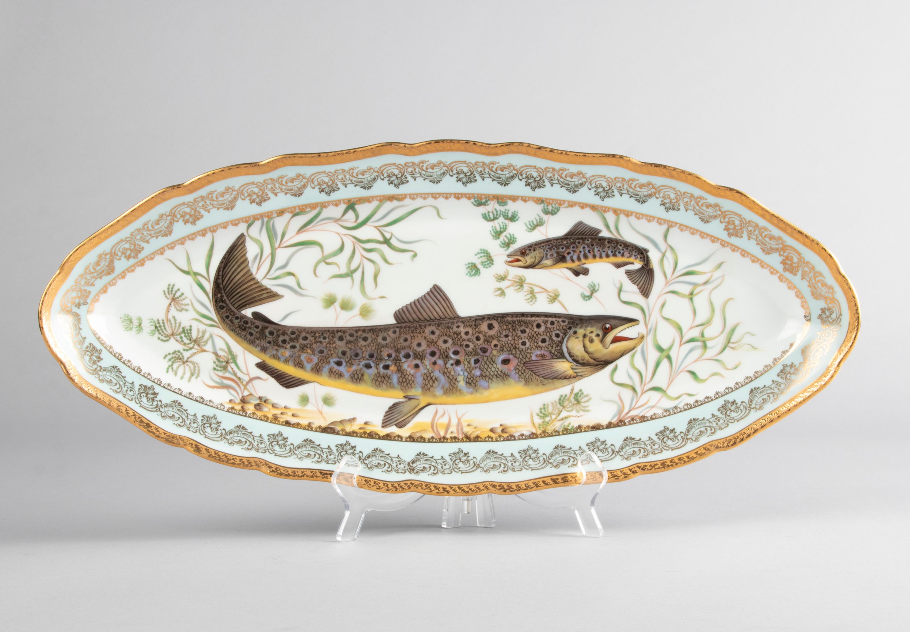 Porcelain Fish Service by Limoges Chadelaud with Gilt Encrusted Rims 6