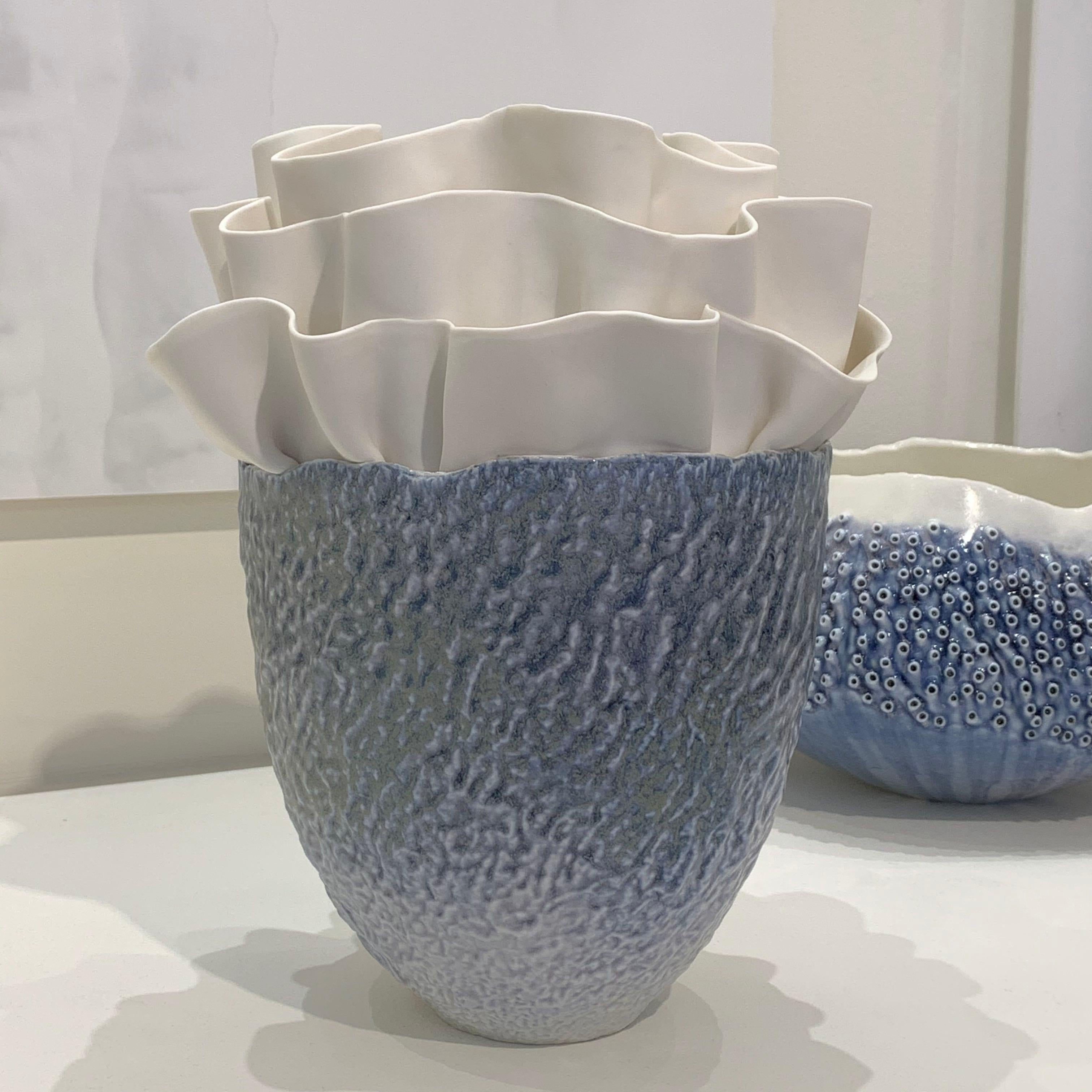 Blue and White Porcelain Floral Design Sculpture, Italy, Contemporary In New Condition In New York, NY