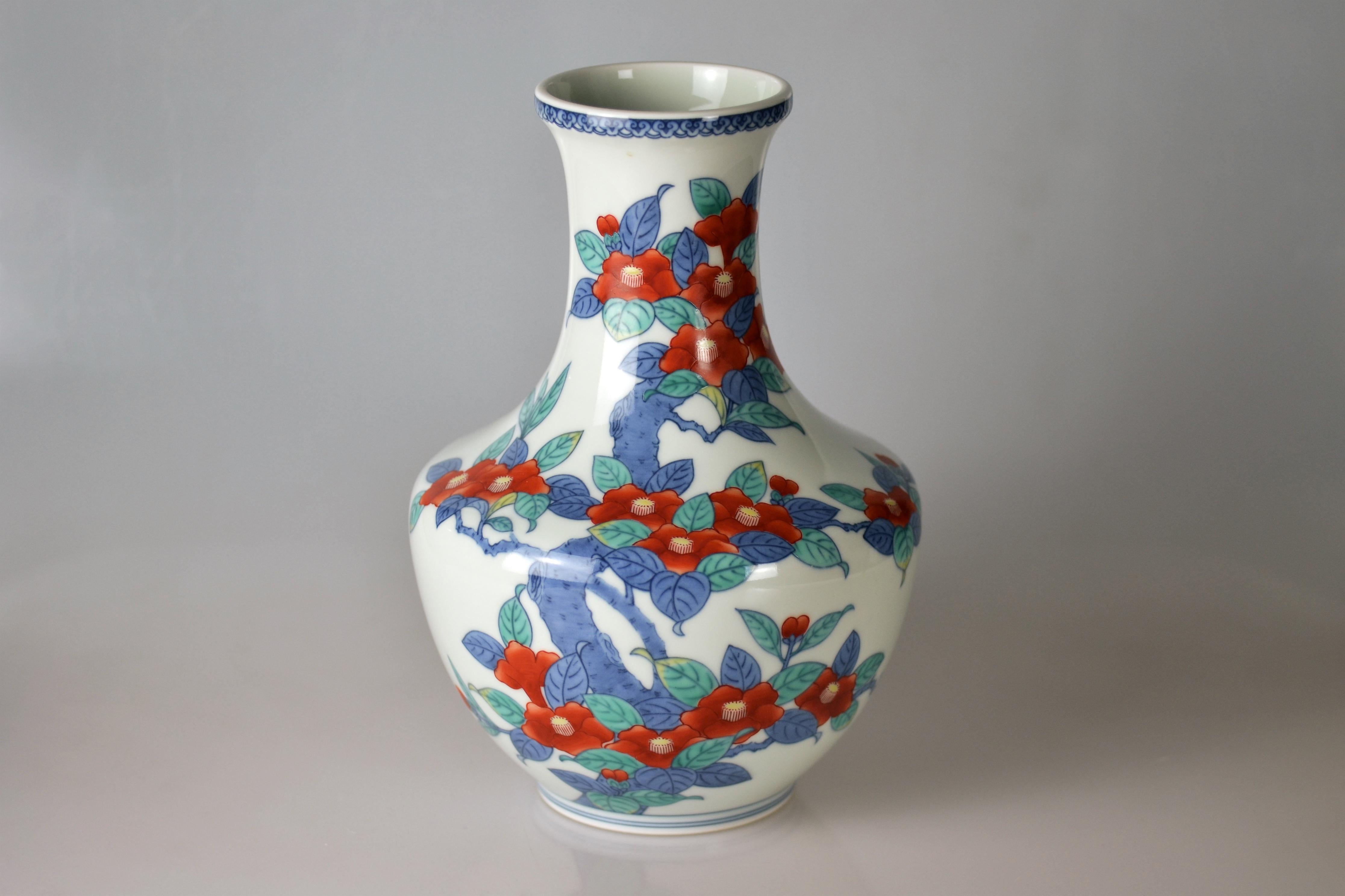 Painted Porcelain Flower Vase by Living National Treasure Imaizumi Imaemon XIII For Sale