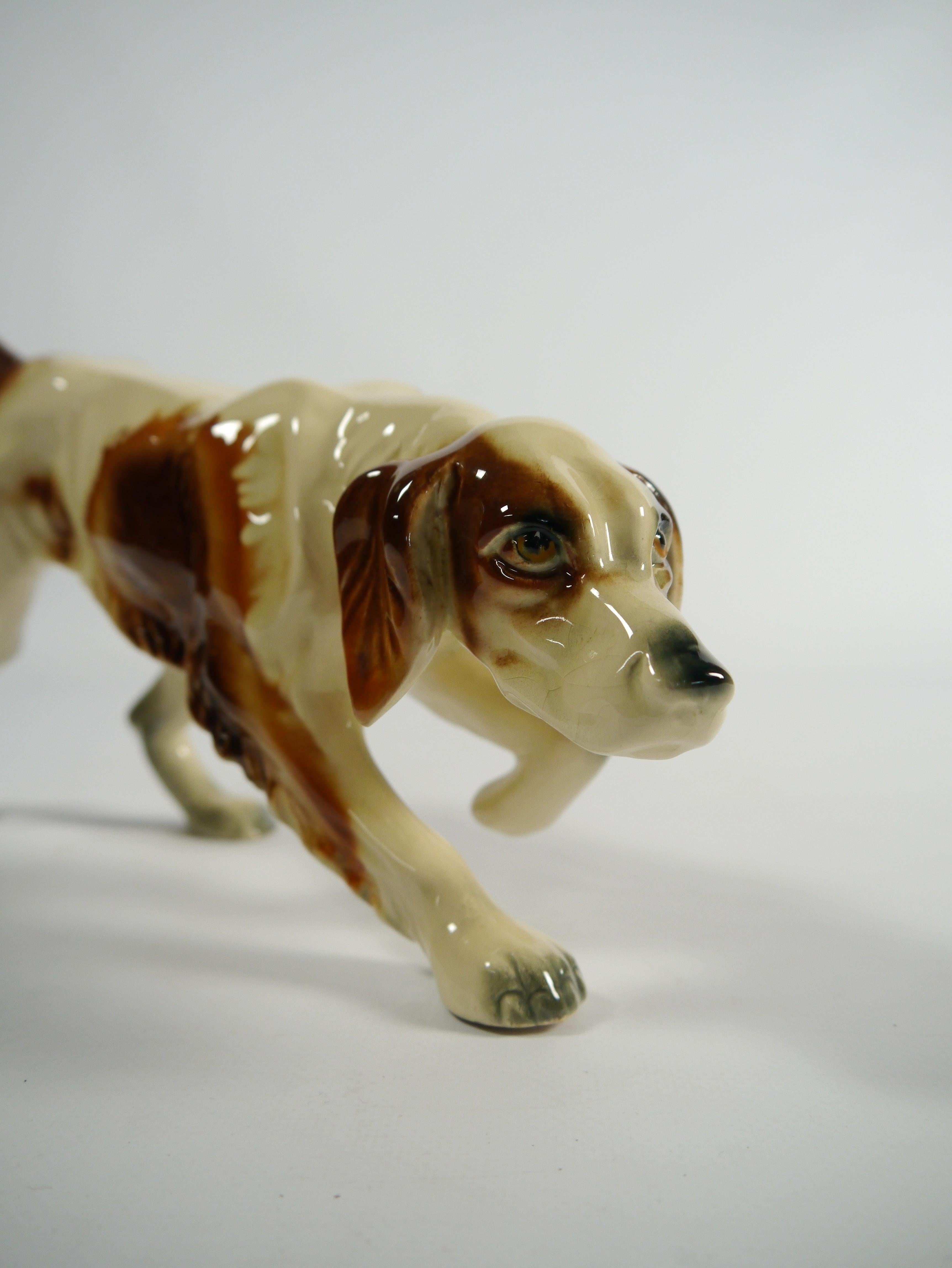 Porcelain Foxhound Dog Figurine, Holland 1950s 1