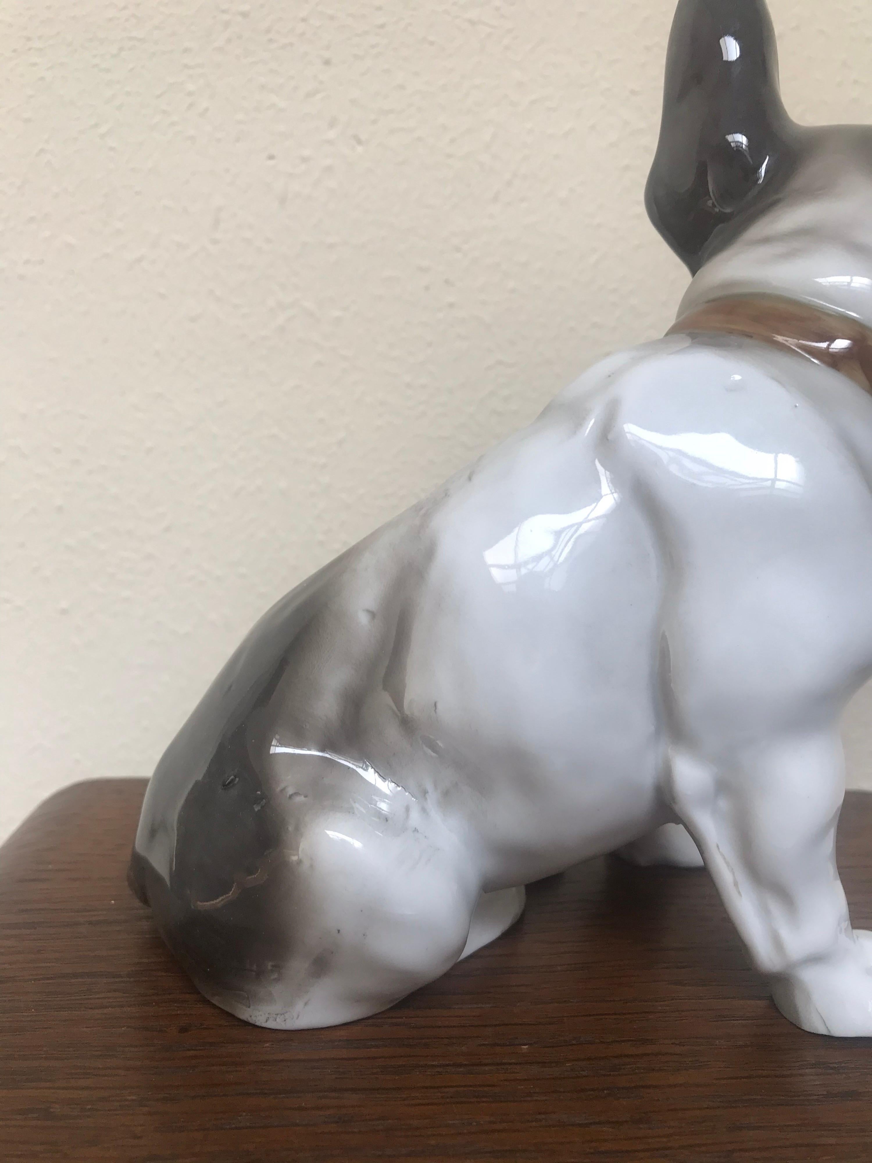 Französische Bulldogge aus Porzellan, Art Deco im Angebot 4