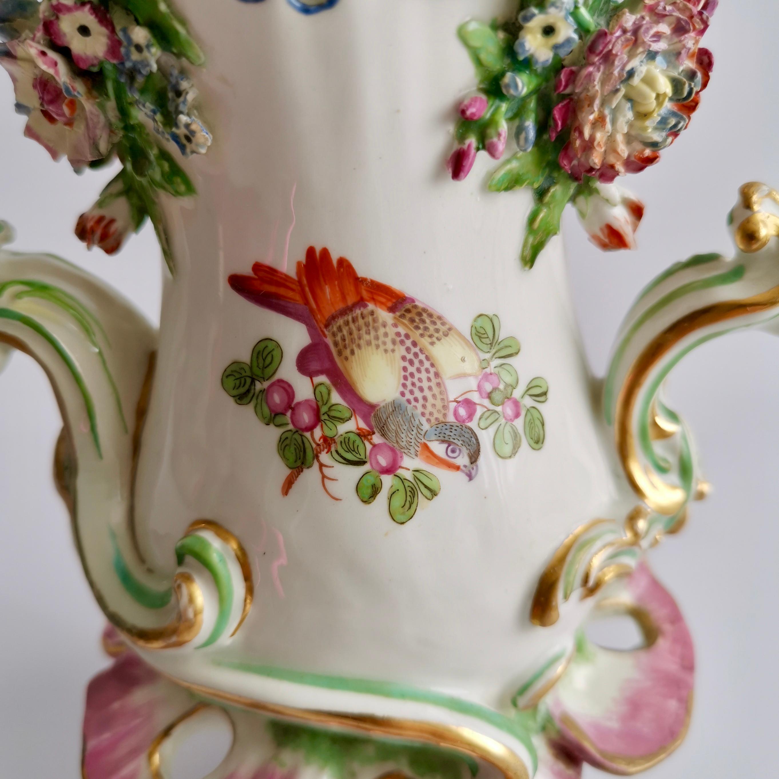 English Chelsea Porcelain Frill Vase with Birds, Rococo ca 1760 For Sale