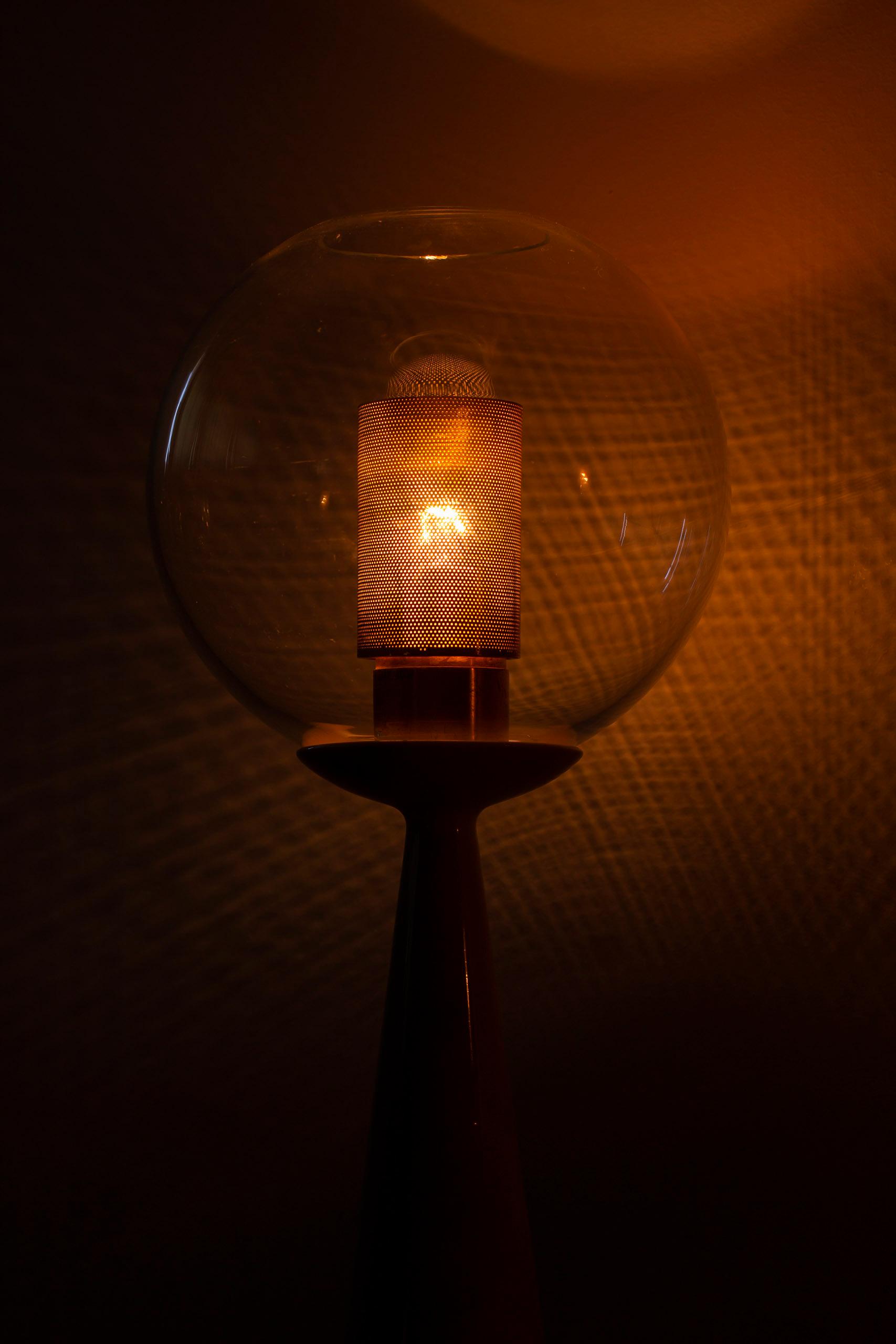 Porcelain, glass and brass table lamps by Hans-Agne Jakobsson, 1950s For Sale 3