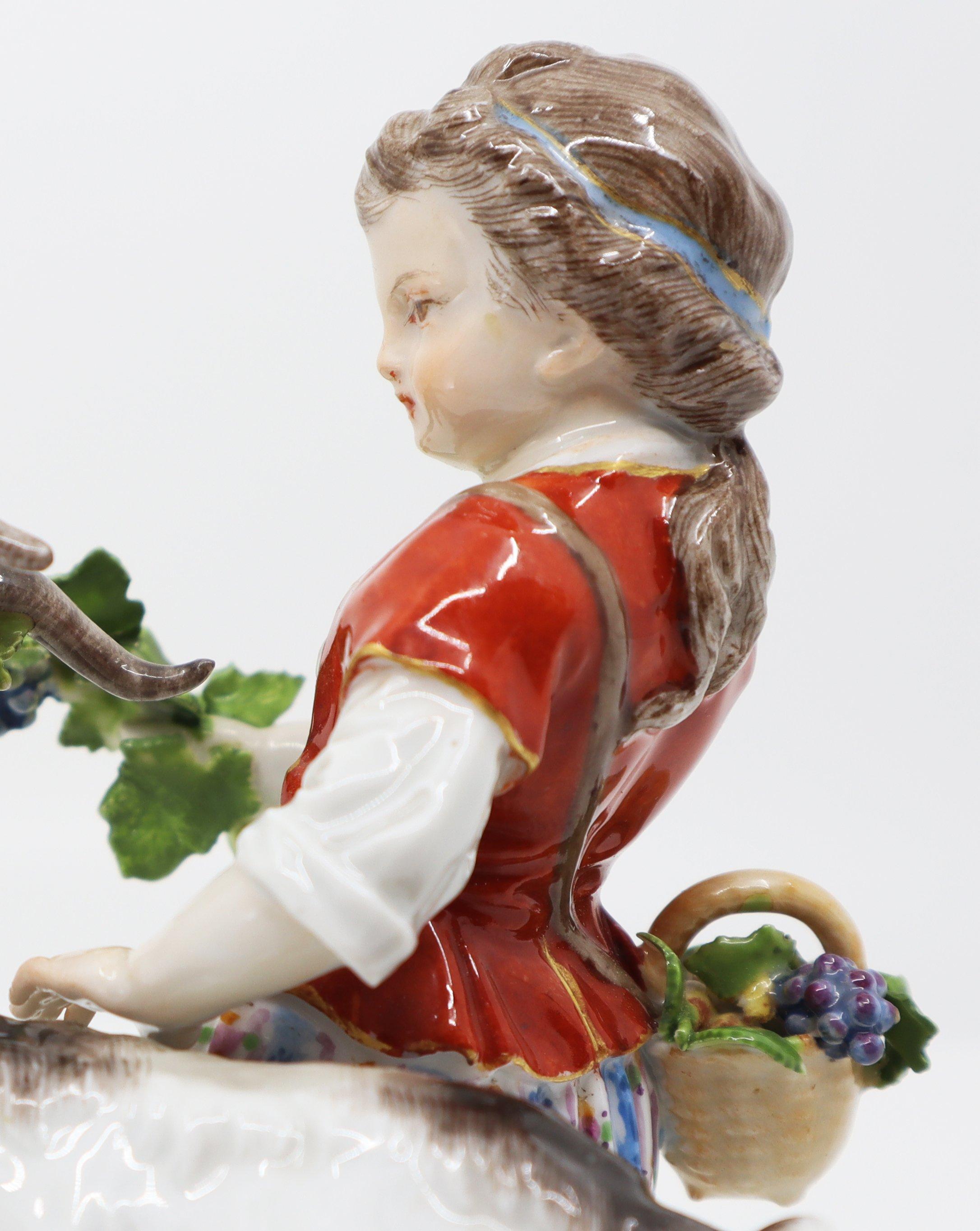 Chèvre et enfant en porcelaine:: peints à la main:: Meissen:: 19e siècle en vente 3