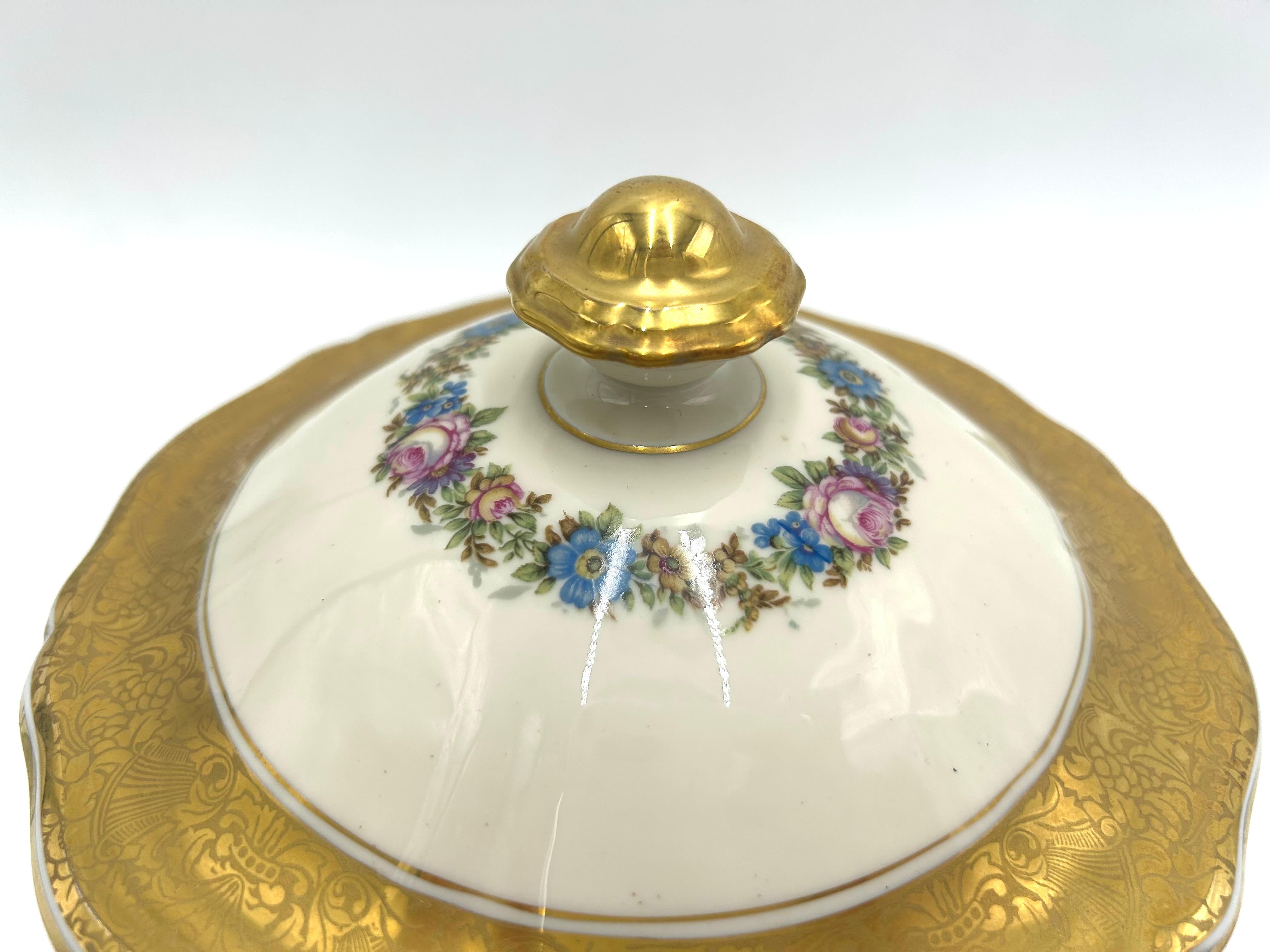 Mid-20th Century Porcelain Gold Chocolate Box-Casket, Rosenthal Chippendale, 1943