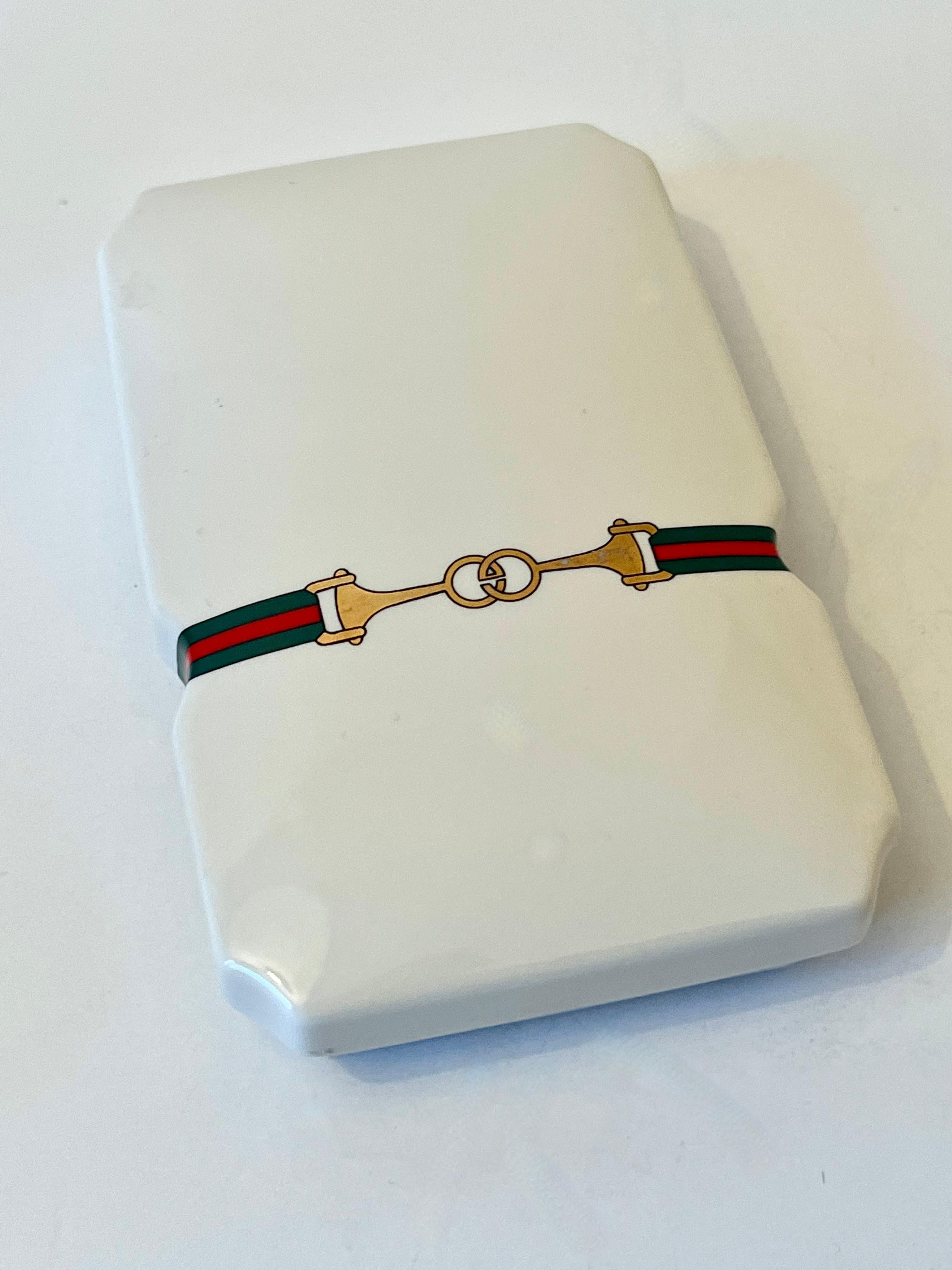 Porcelain Gucci Lidded Box with Incense 420 Holder In Good Condition For Sale In Los Angeles, CA