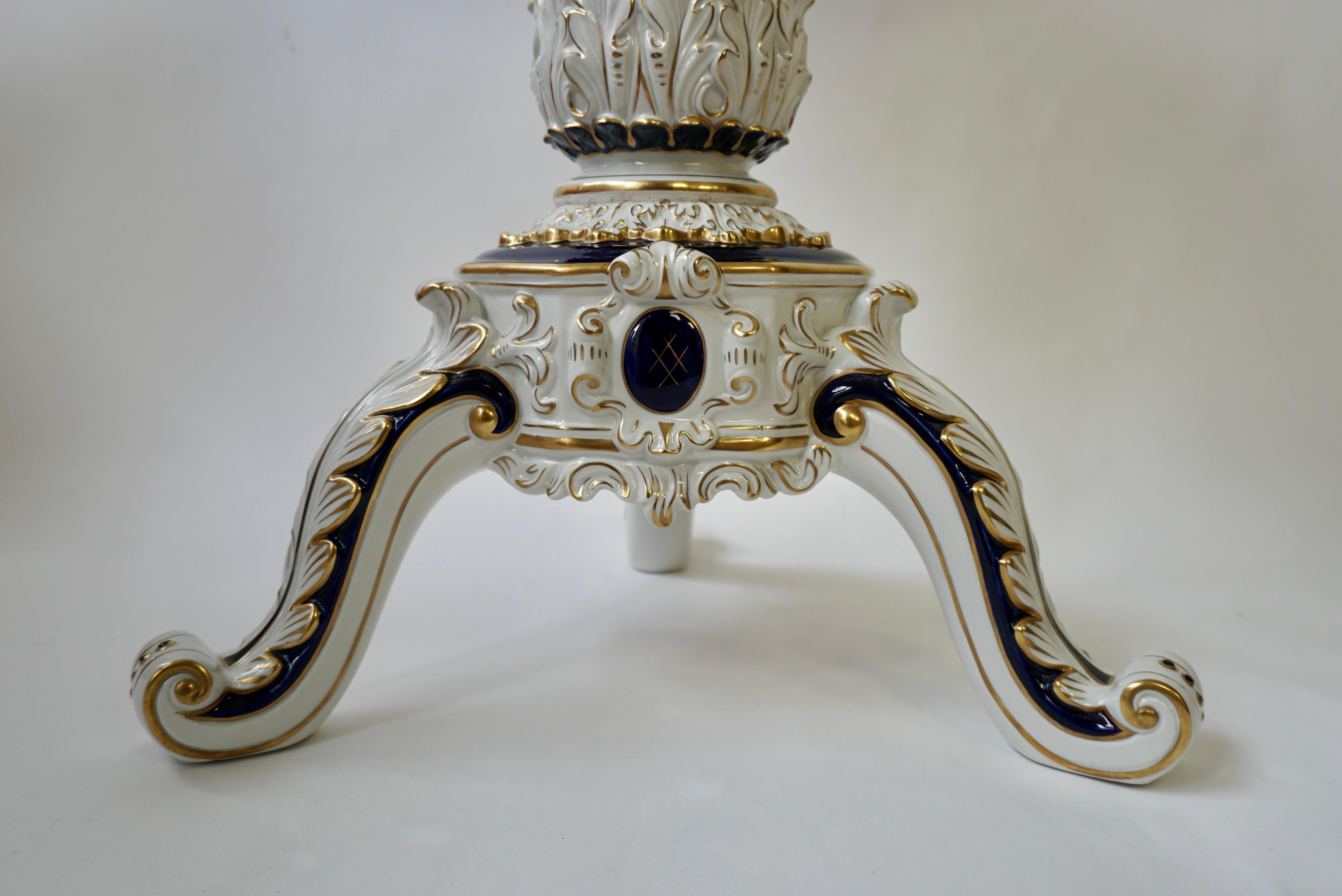 Porcelain Hollywood Regency Style Side End Table, Germany, 20th century For Sale 8