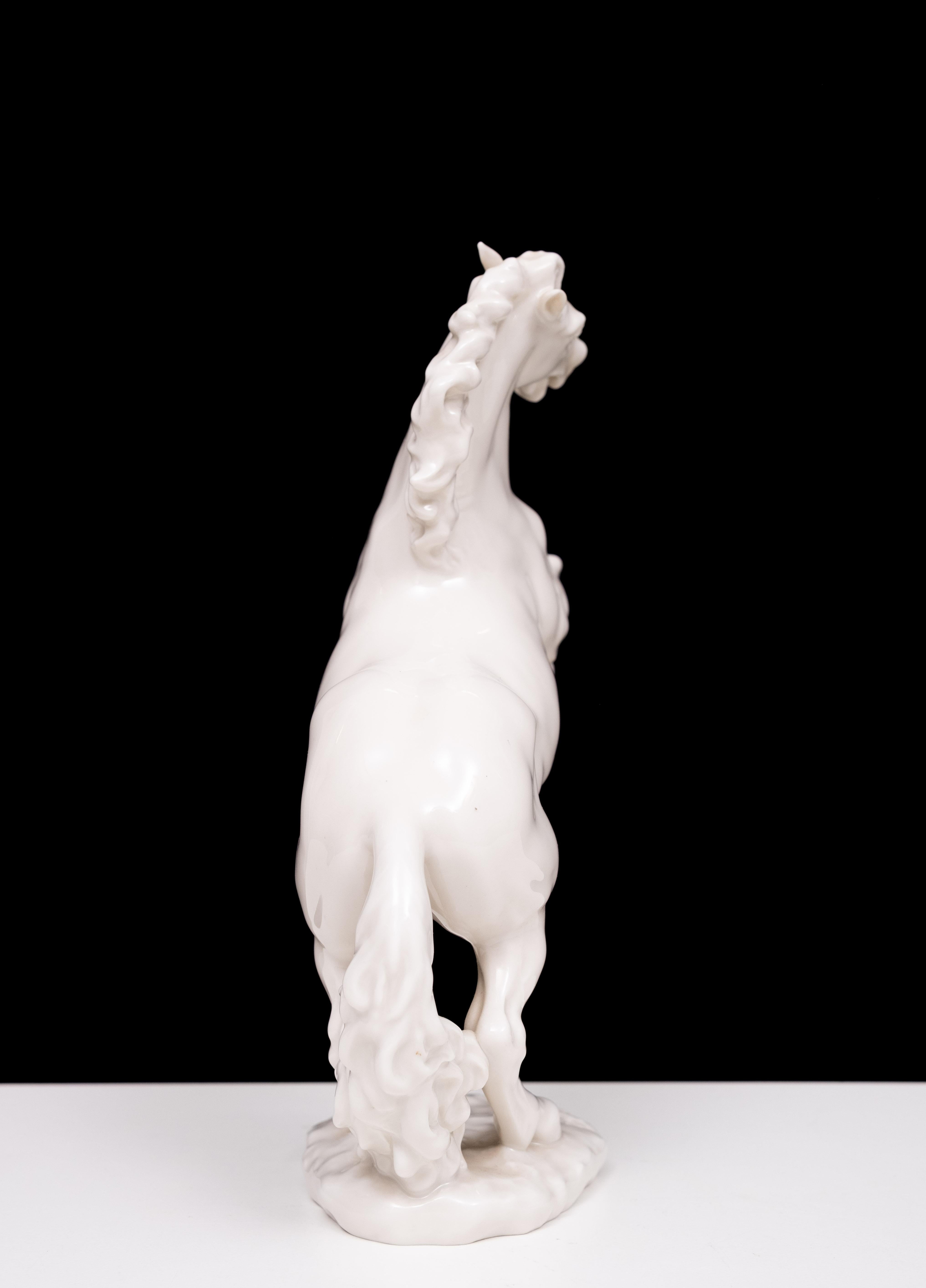 Estatua de porcelana de caballo Lorenz Hutschenreuther Alemania en venta 4