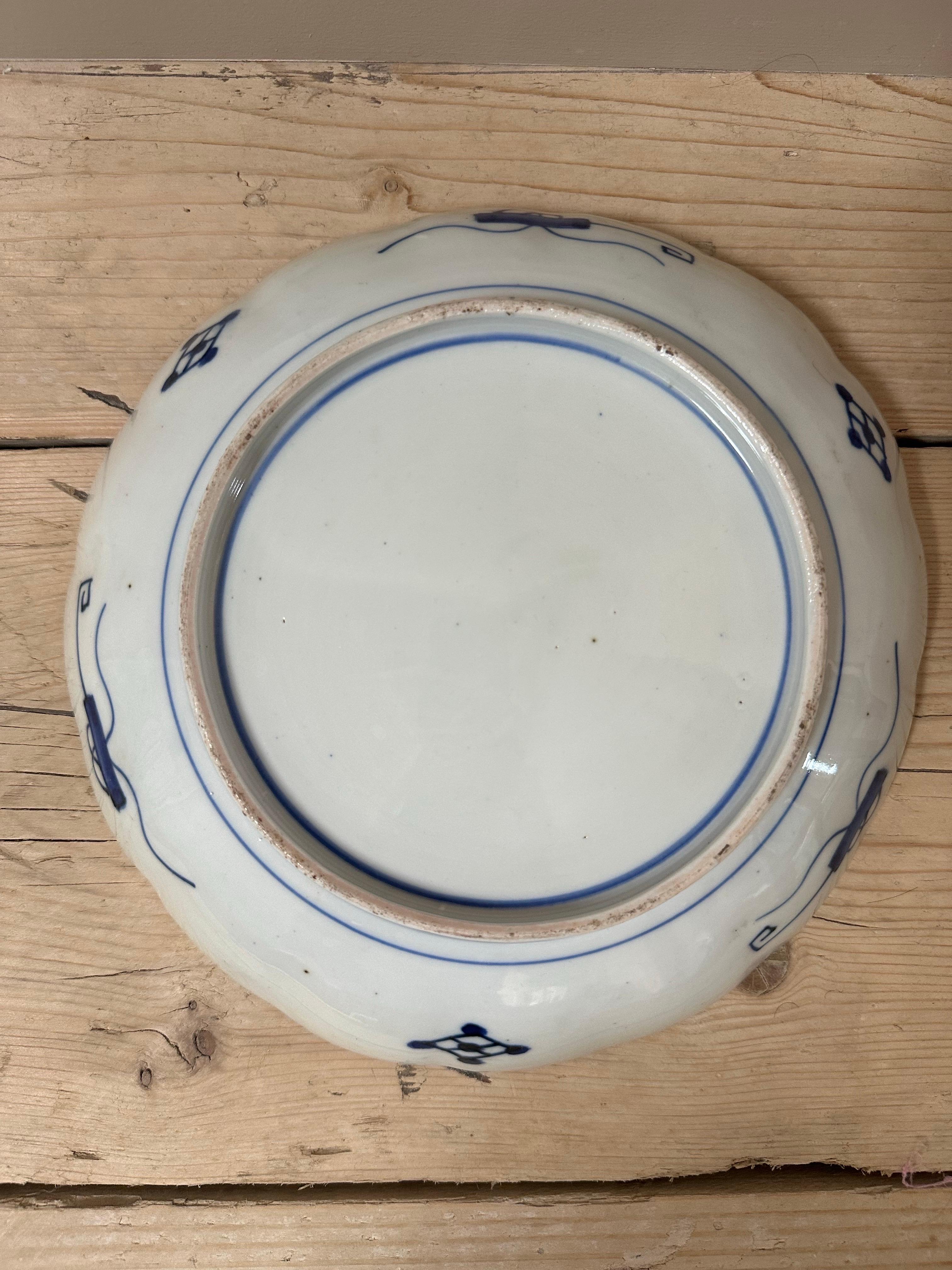 Porcelain Imari Scalloped Dinner plate, 19th Century, Blue, White, Red & Green For Sale 8