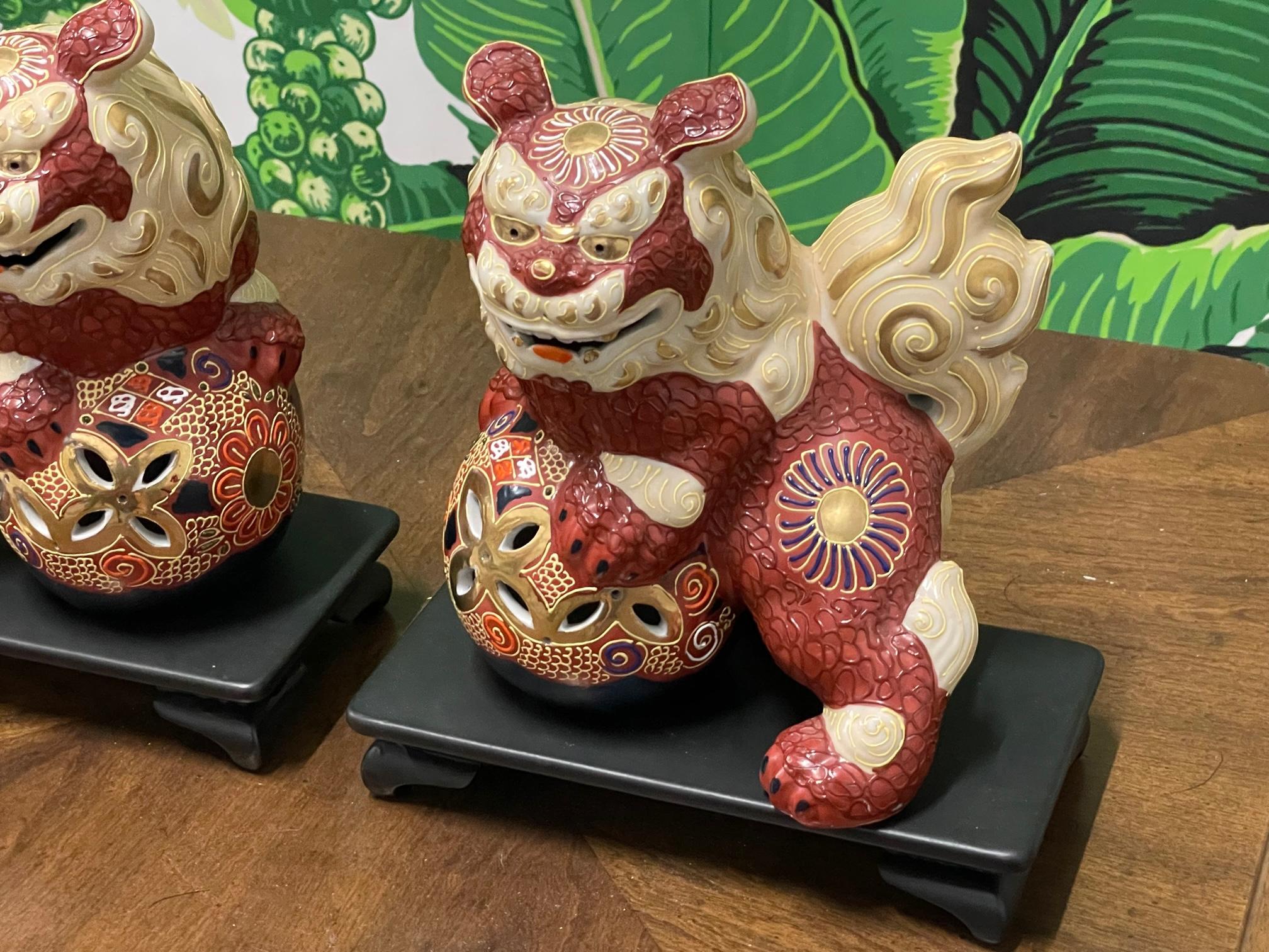 Chinoiserie Porcelain Japanese Cinnabar Foo Dog Figurines on Stands For Sale