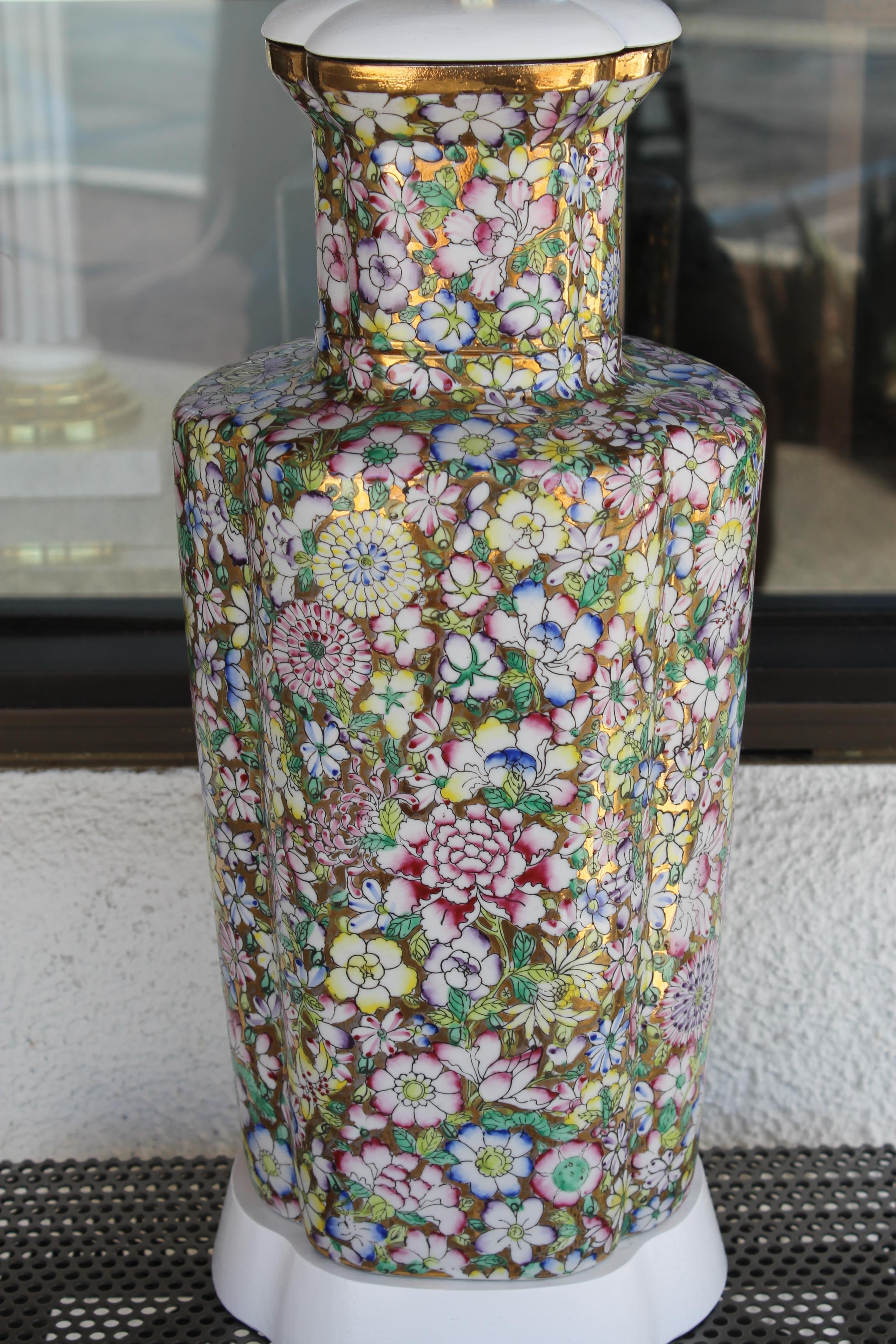 Hand-Painted Porcelain Japanese Lamps Decorated in Hong Kong For Sale