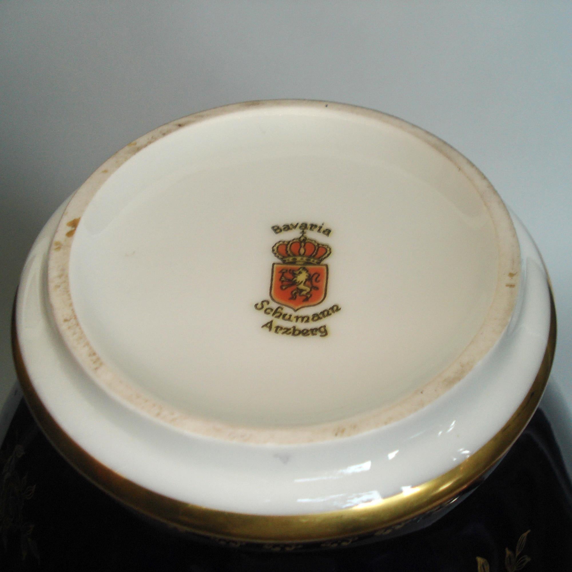 Pot en porcelaine avec couvercle Bavière Schumann Allemagne, années 1940 en vente 2