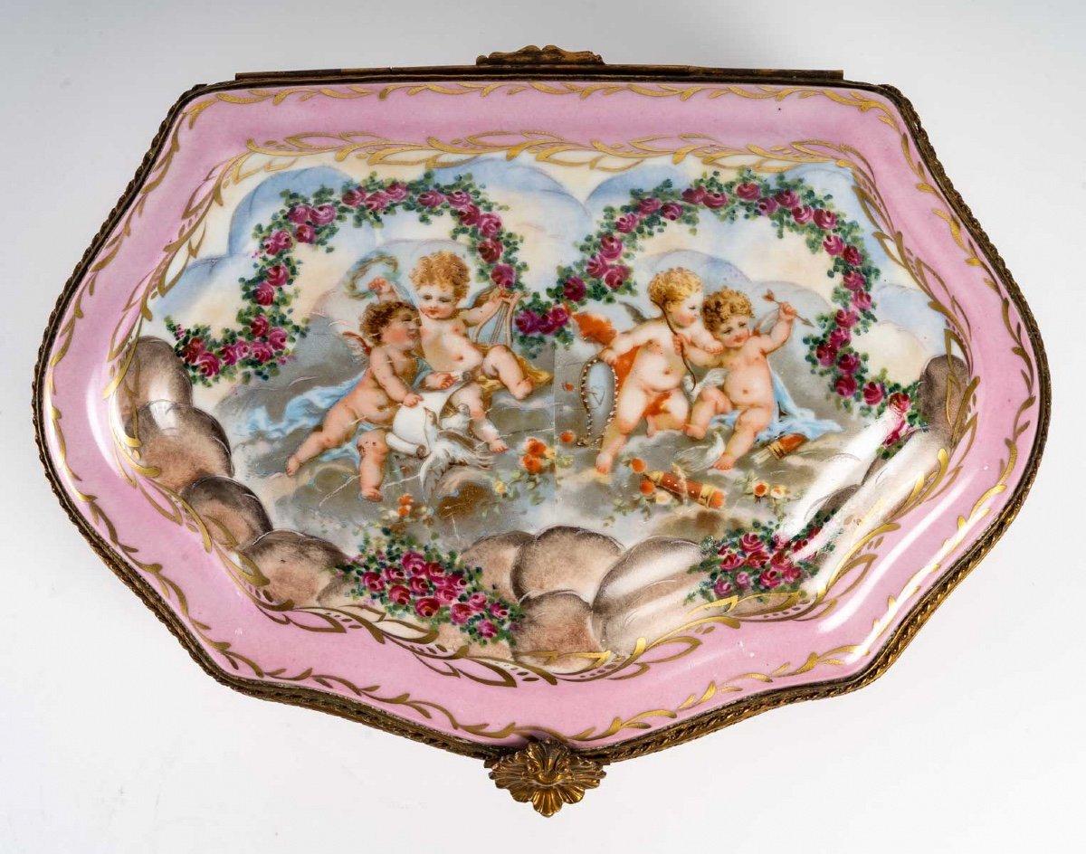 Late 19th Century Porcelain Jewellery Box in the Sèvres Style