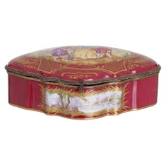 Porcelain - Jewelry box - 19th century