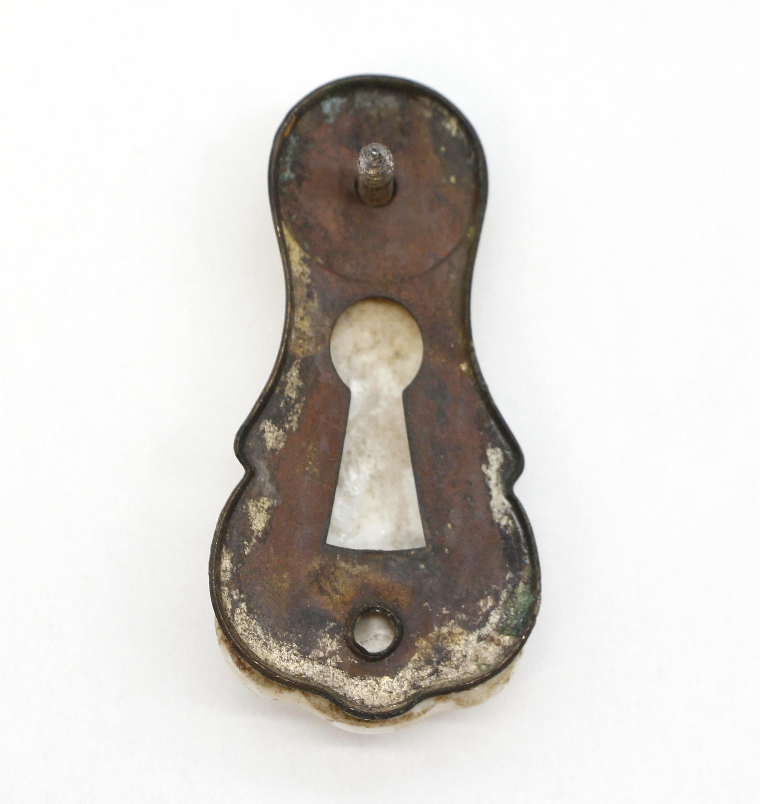 Pomo de porcelana giratorio a la derecha Juego de cerraduras de hierro fundido para puertas Cantidad disponible 5