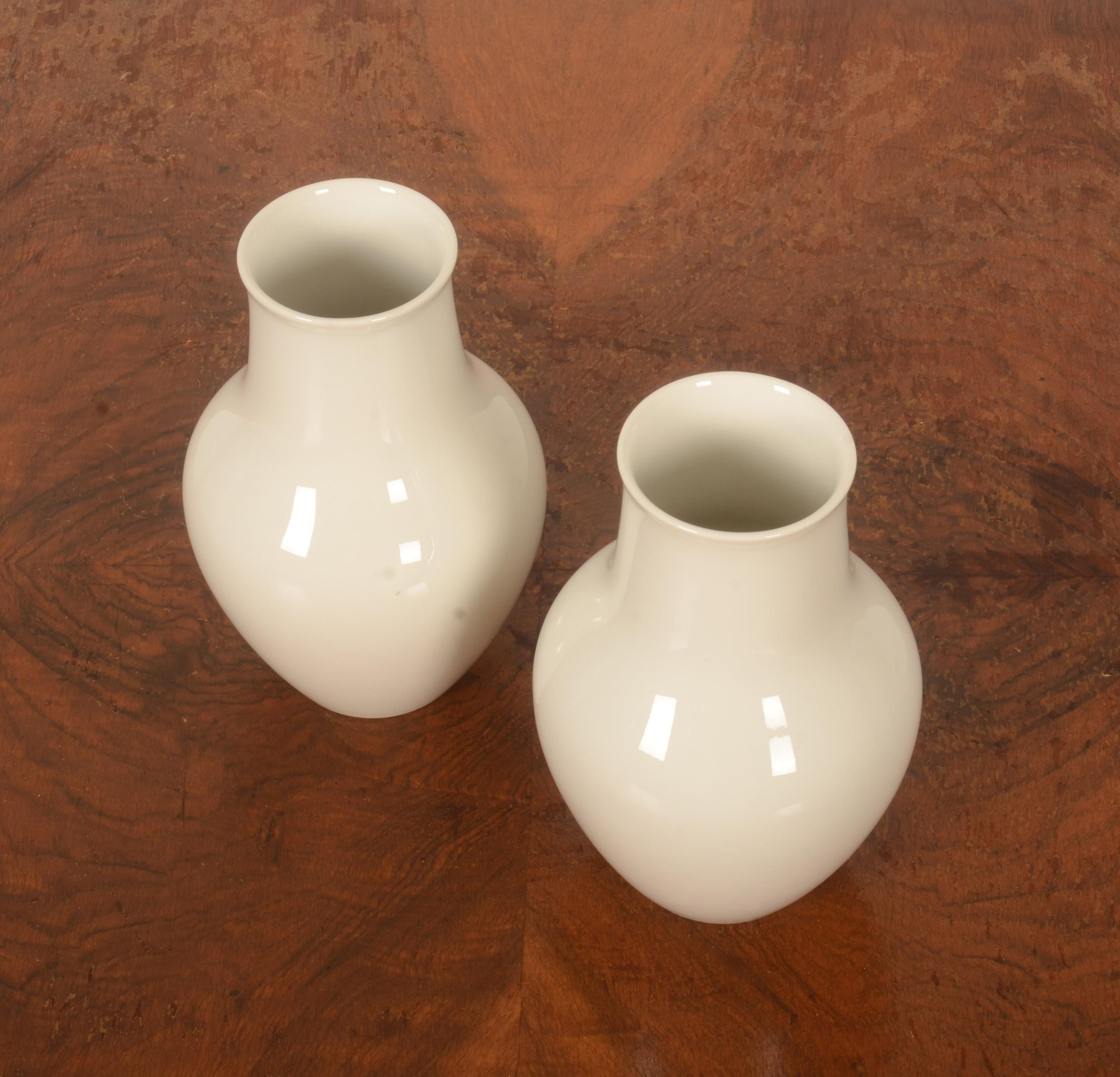 Mid-20th Century Porcelain KPM Berlin Vase Designed by Siegmund Schütz For Sale