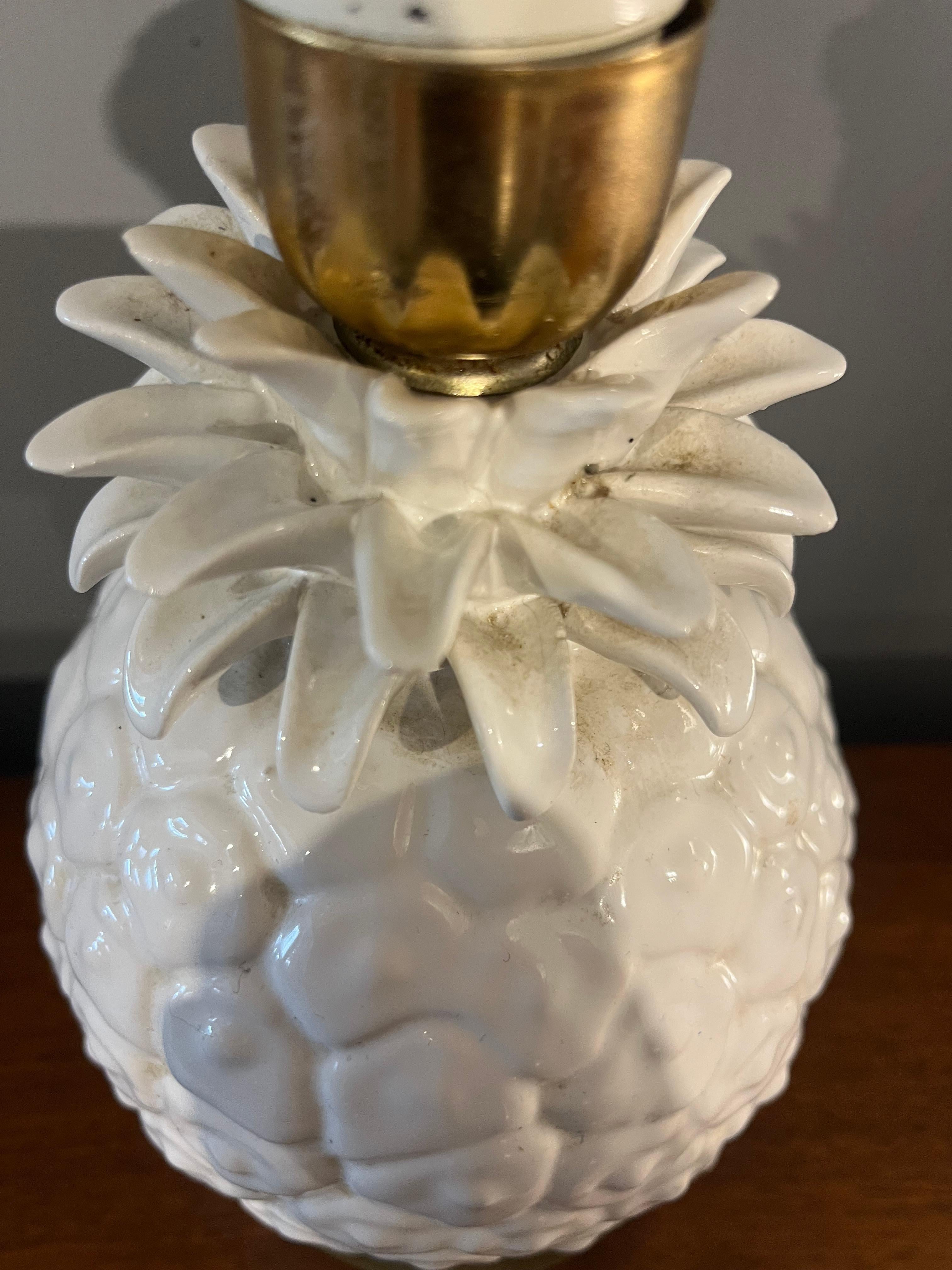 Porcelain lamp 