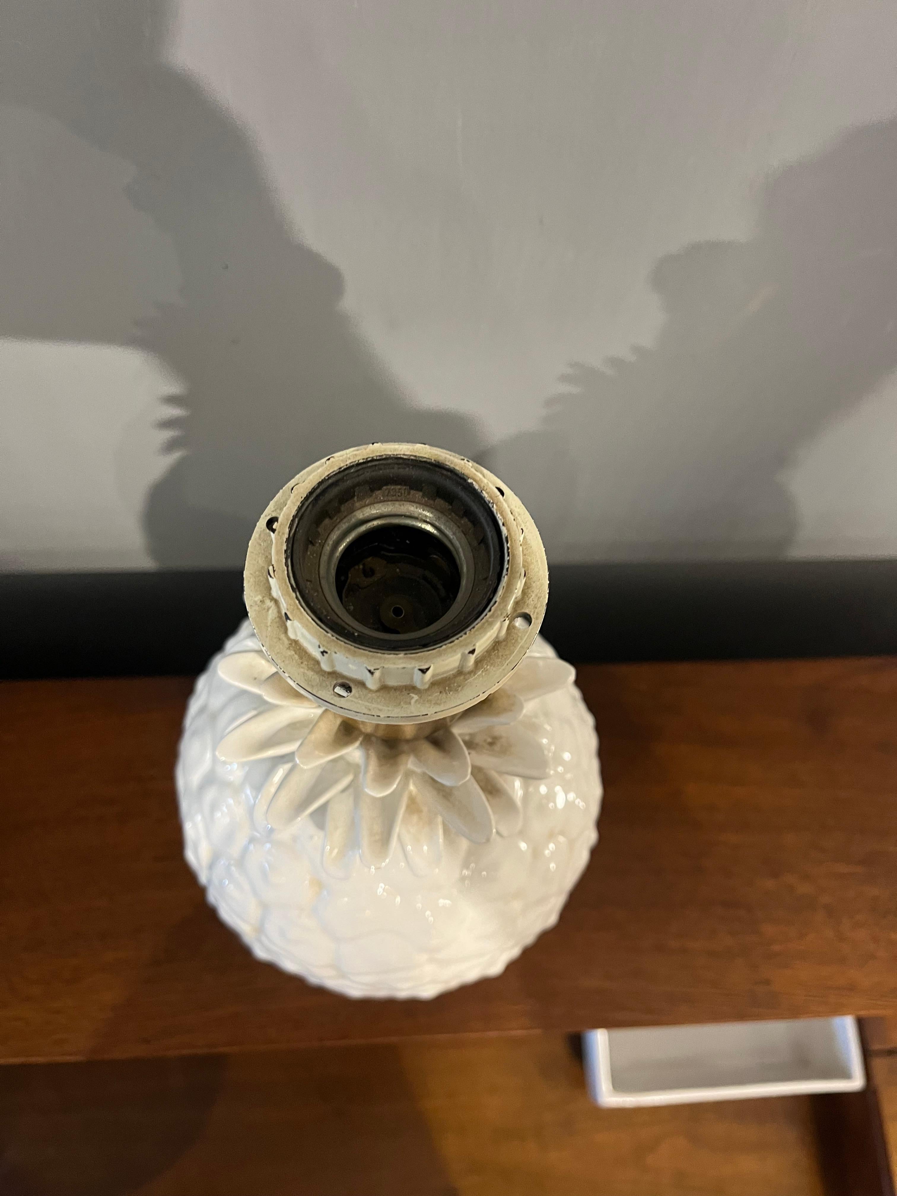 Porcelain lamp 