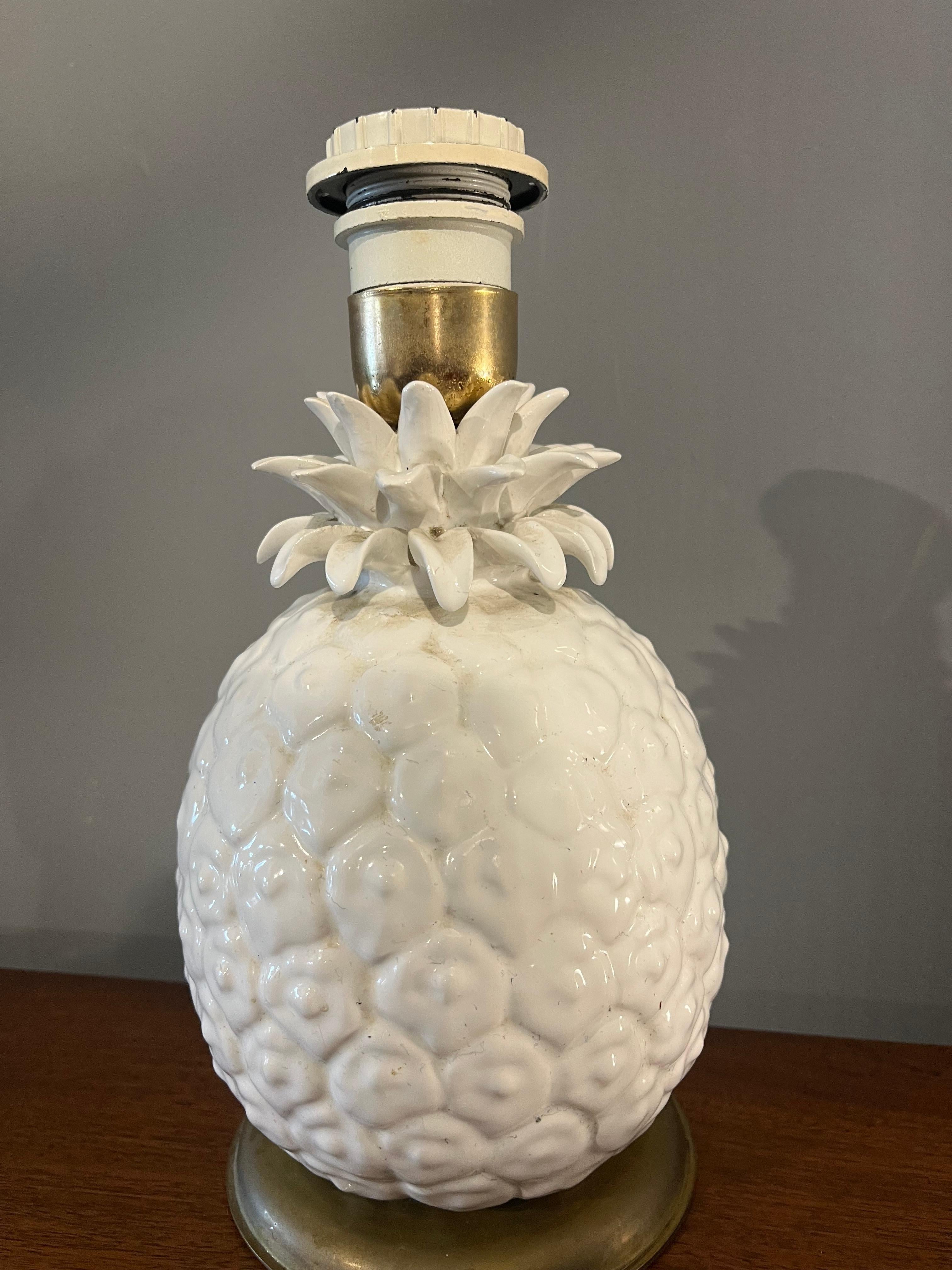 Porcelain lamp 