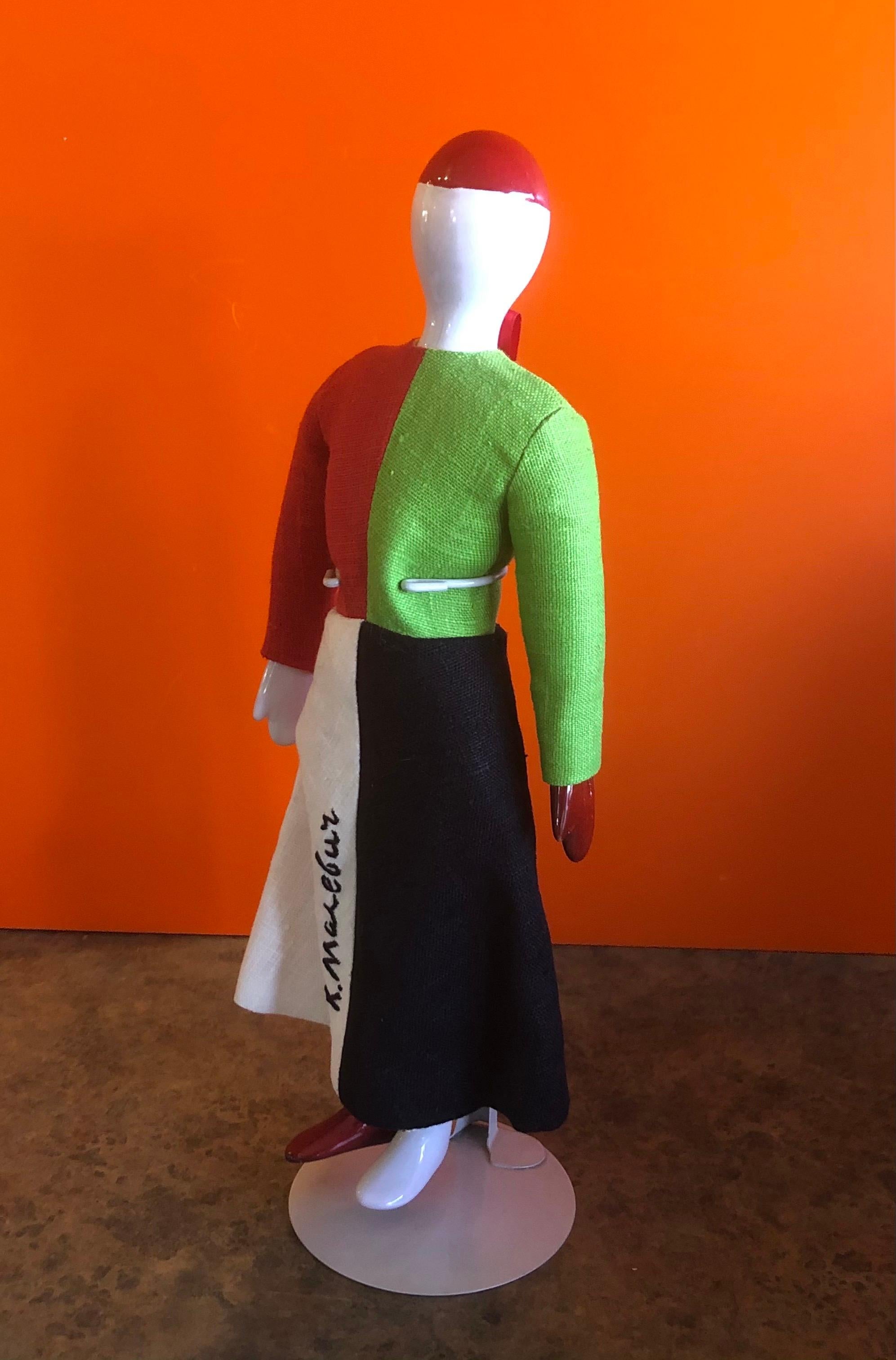 Porcelain and Linen Russian Avante Garde Doll with Stand by Kazimir Malevich In Good Condition In San Diego, CA