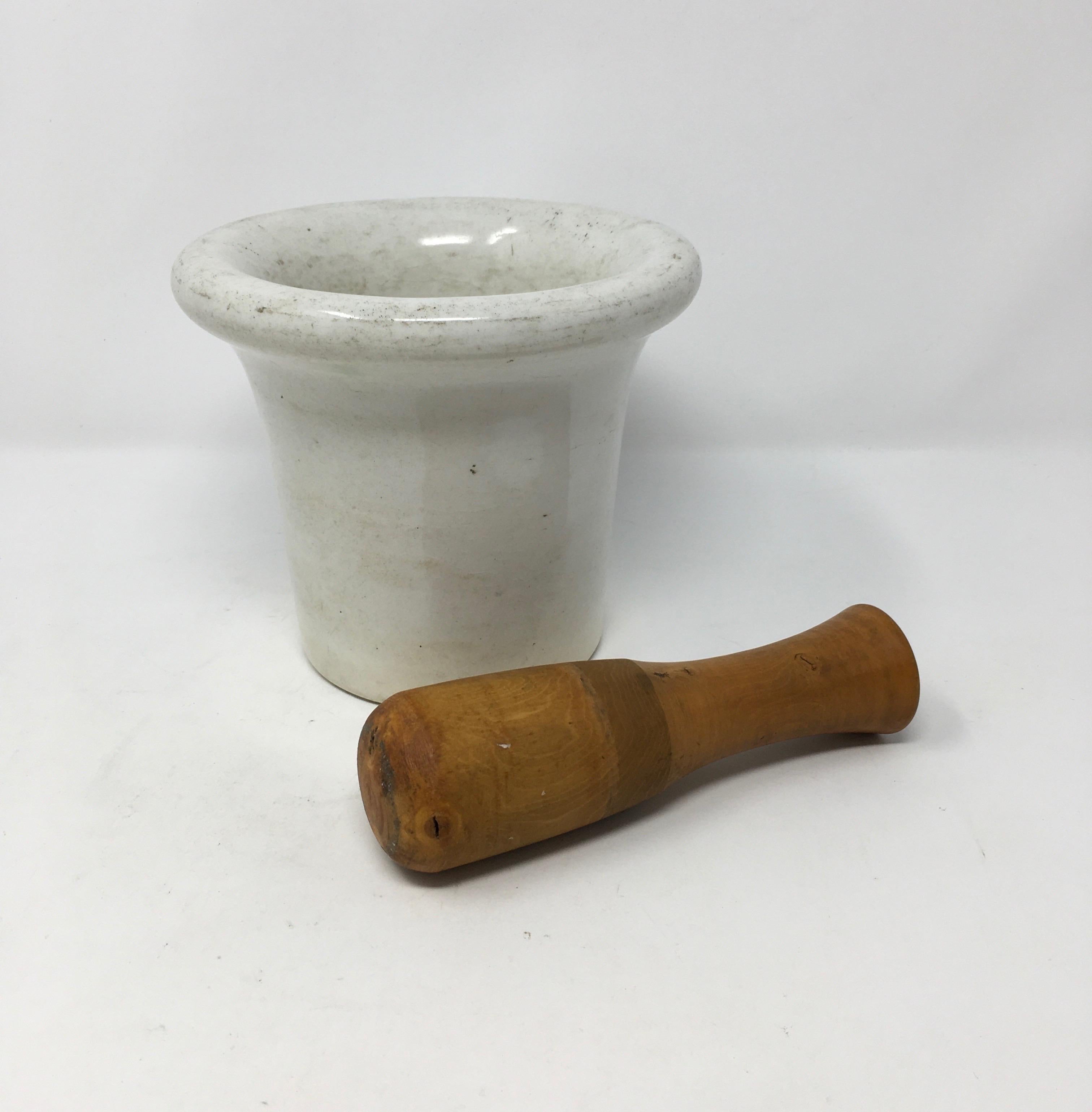Found in France, these heavy porcelain mortar and pestles were once used in French pharmacies for medicinal herbs. This piece would look wonderful in a kitchen and useful to prepare salads, sauces or crushed herbs and spices
Mortar:
Measures: 6