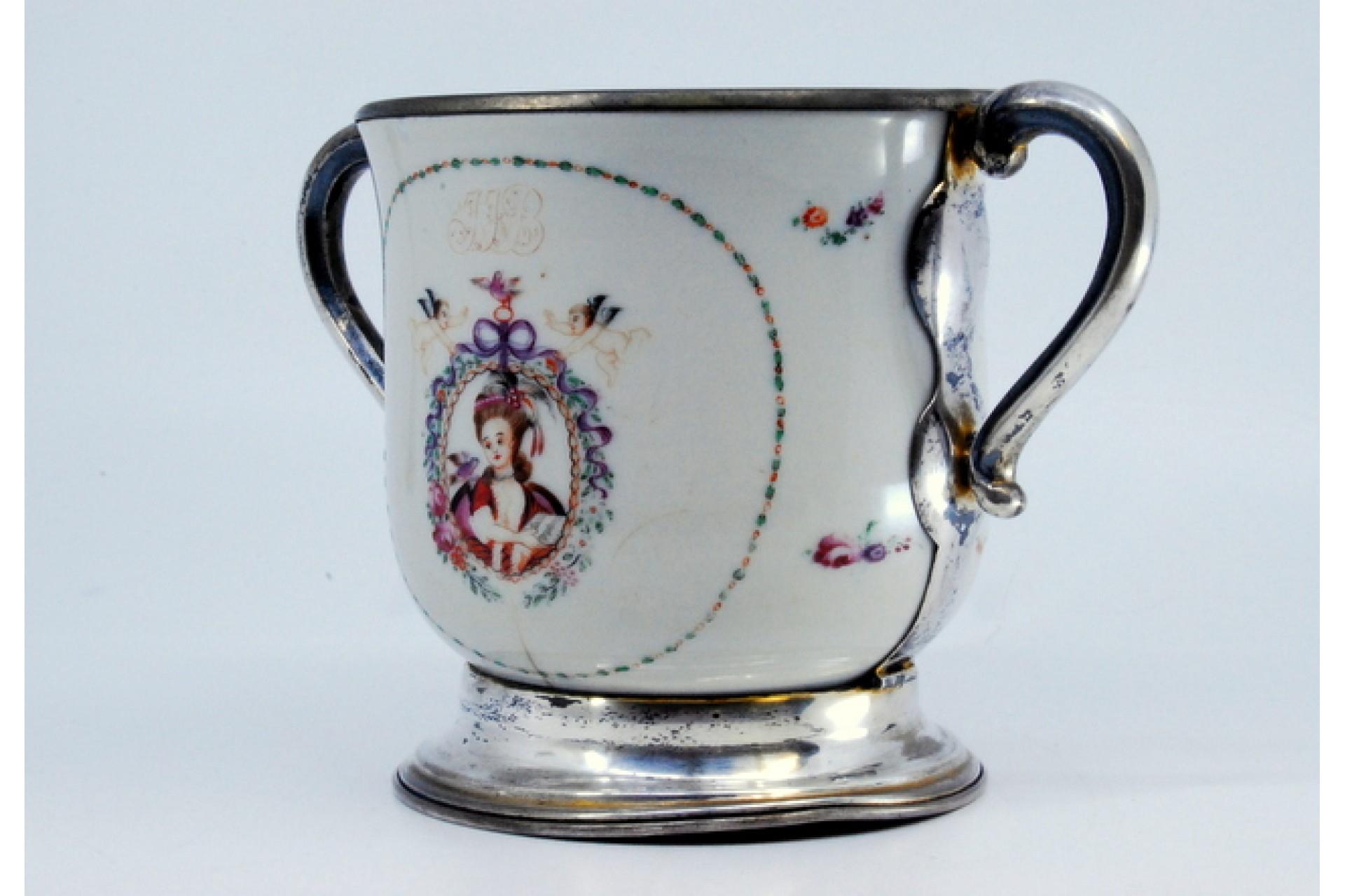 European Porcelain mug with Japanese motifs, with silver base, handles and rim For Sale