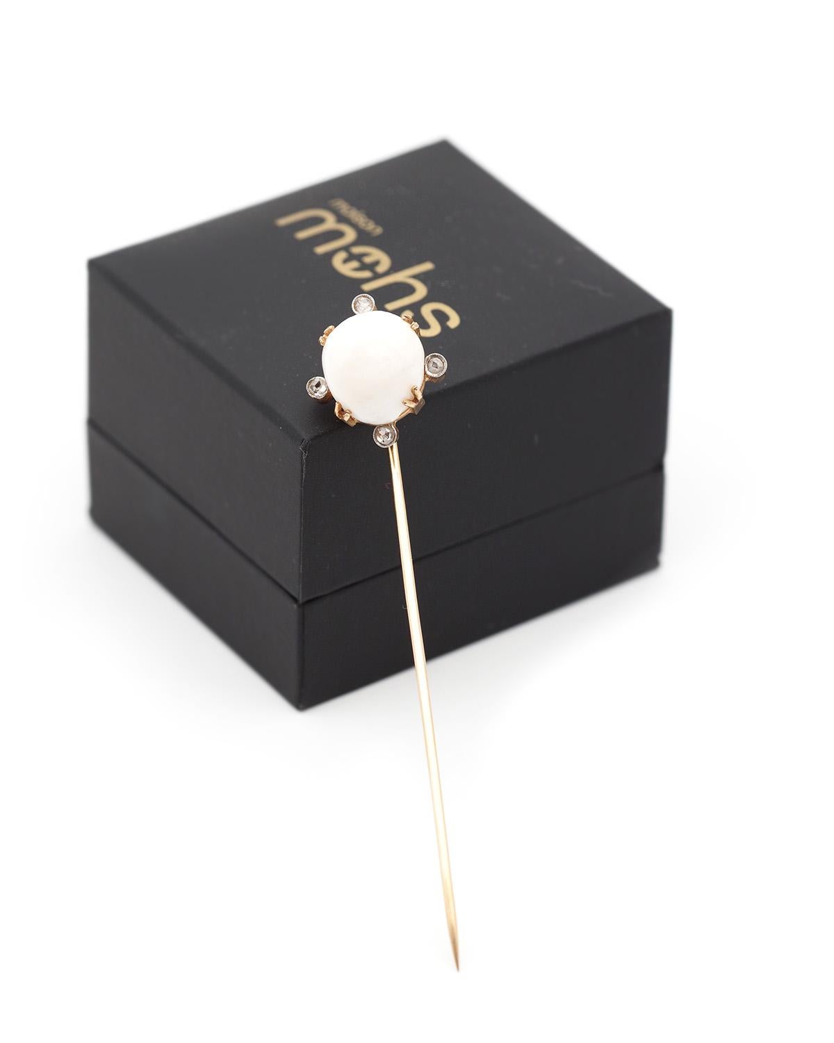 Épingle de cravate en porcelaine et perles naturelles en or 14k, épingle de cravate édouardienne, diamant. en vente 1