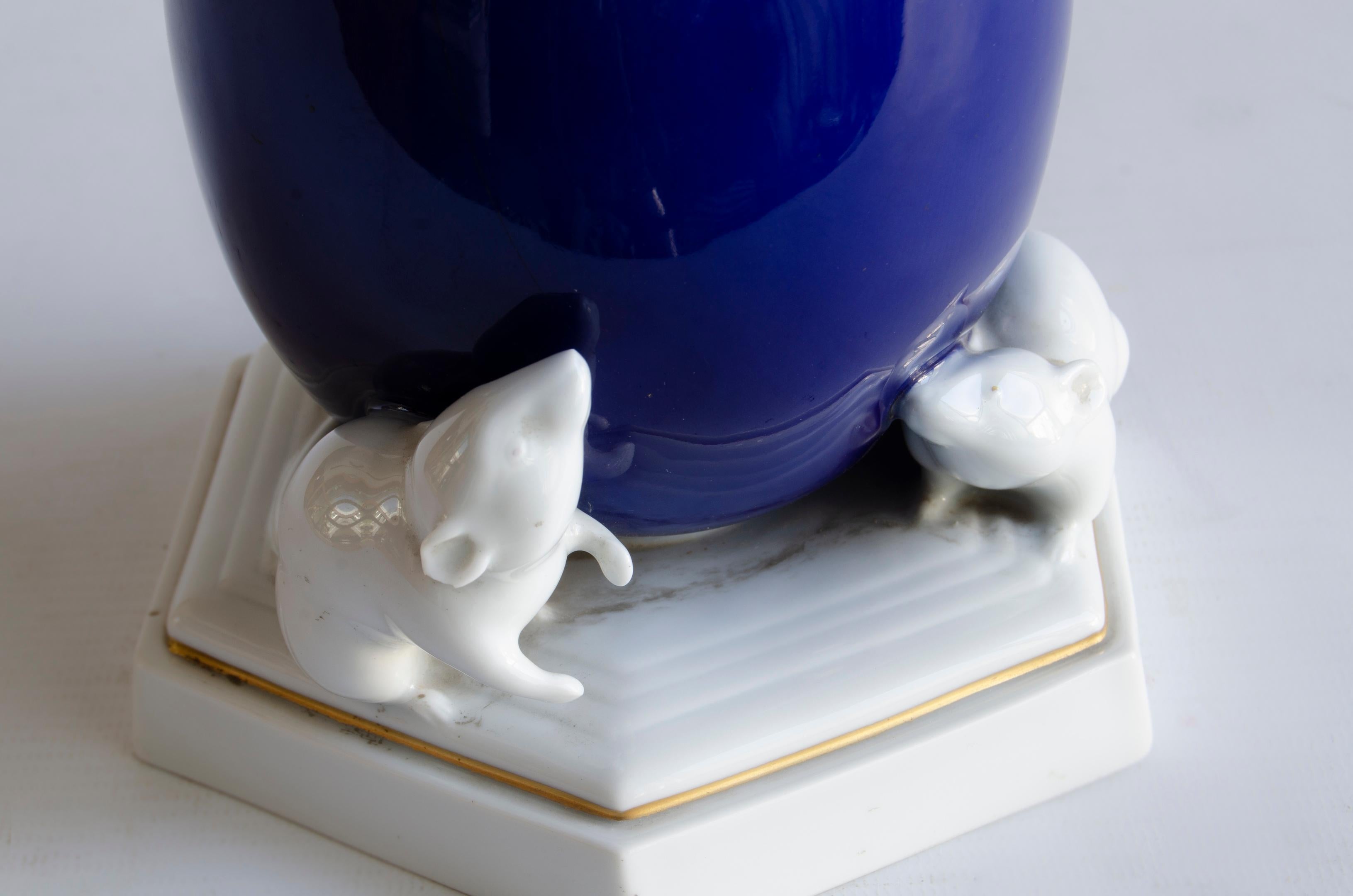 Porzellan-Mice- und Vase „Fraureuth“ (Neoklassisch) im Angebot