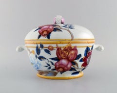 Porcelaine de Paris, « Tropical Aurore », soupière à couvercle en porcelaine, années 1980