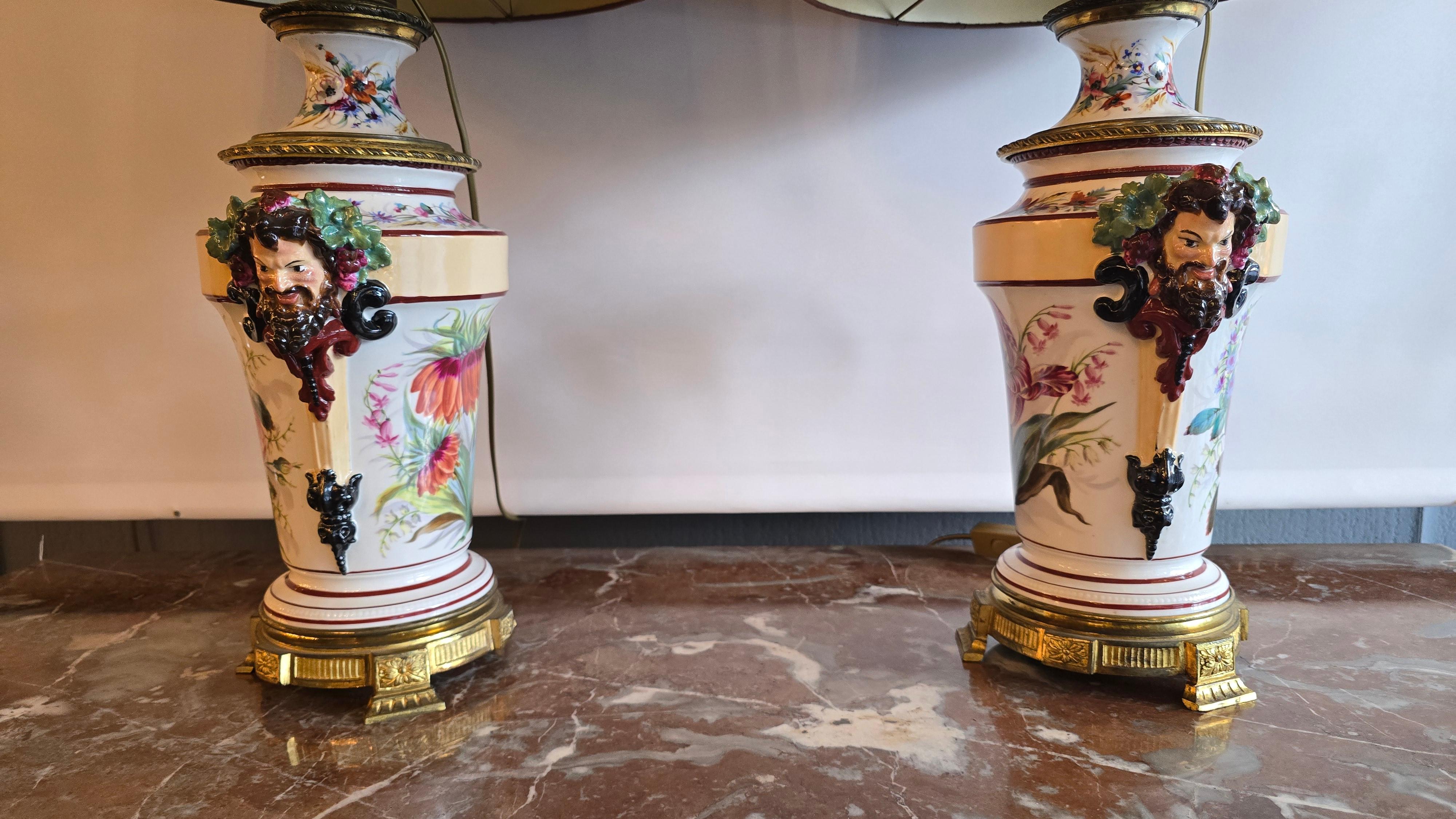 Lampes à huile en porcelaine transformées en lampes de table avec masques de Bacchus, vers 1870 en vente 4