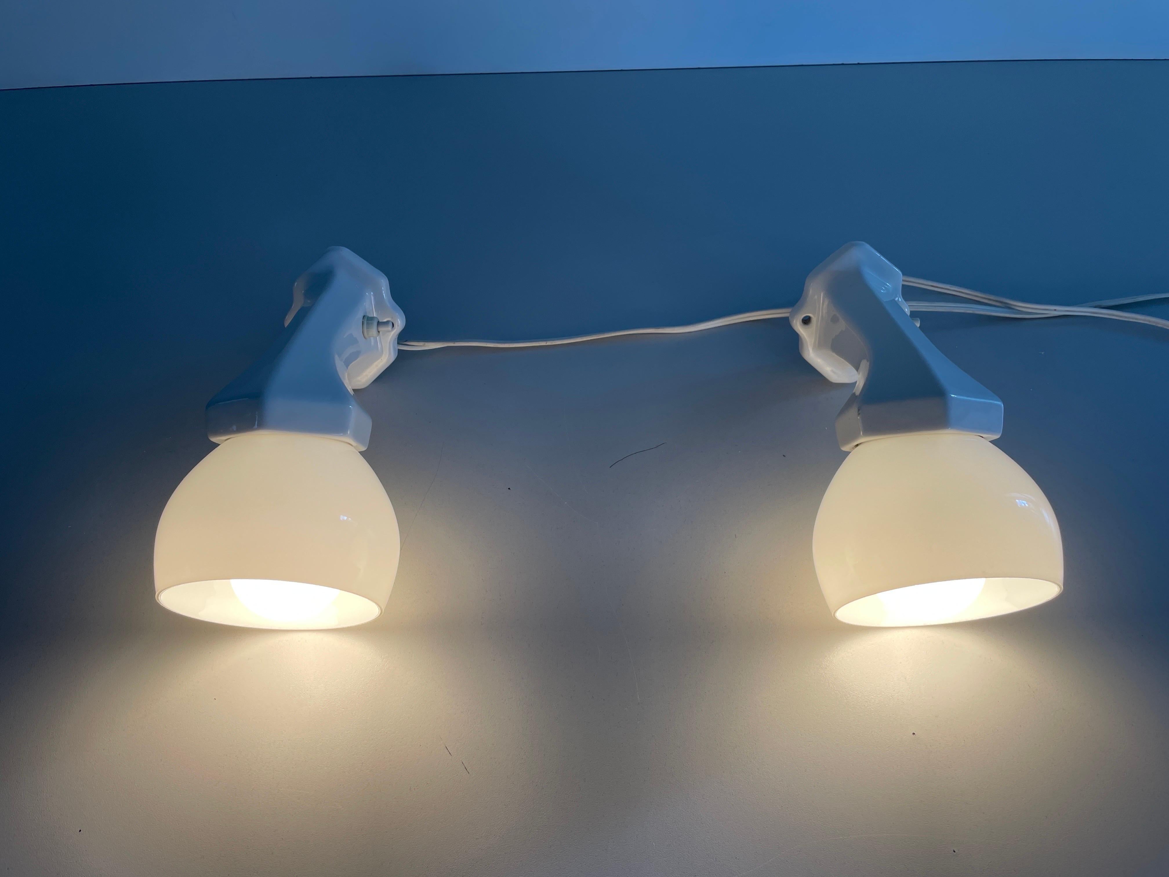 Apliques de baño de porcelana y cristal opalino, años 60, Italia en venta 8