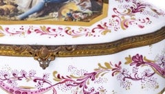 Porcelain - Oval Box - Tiche
