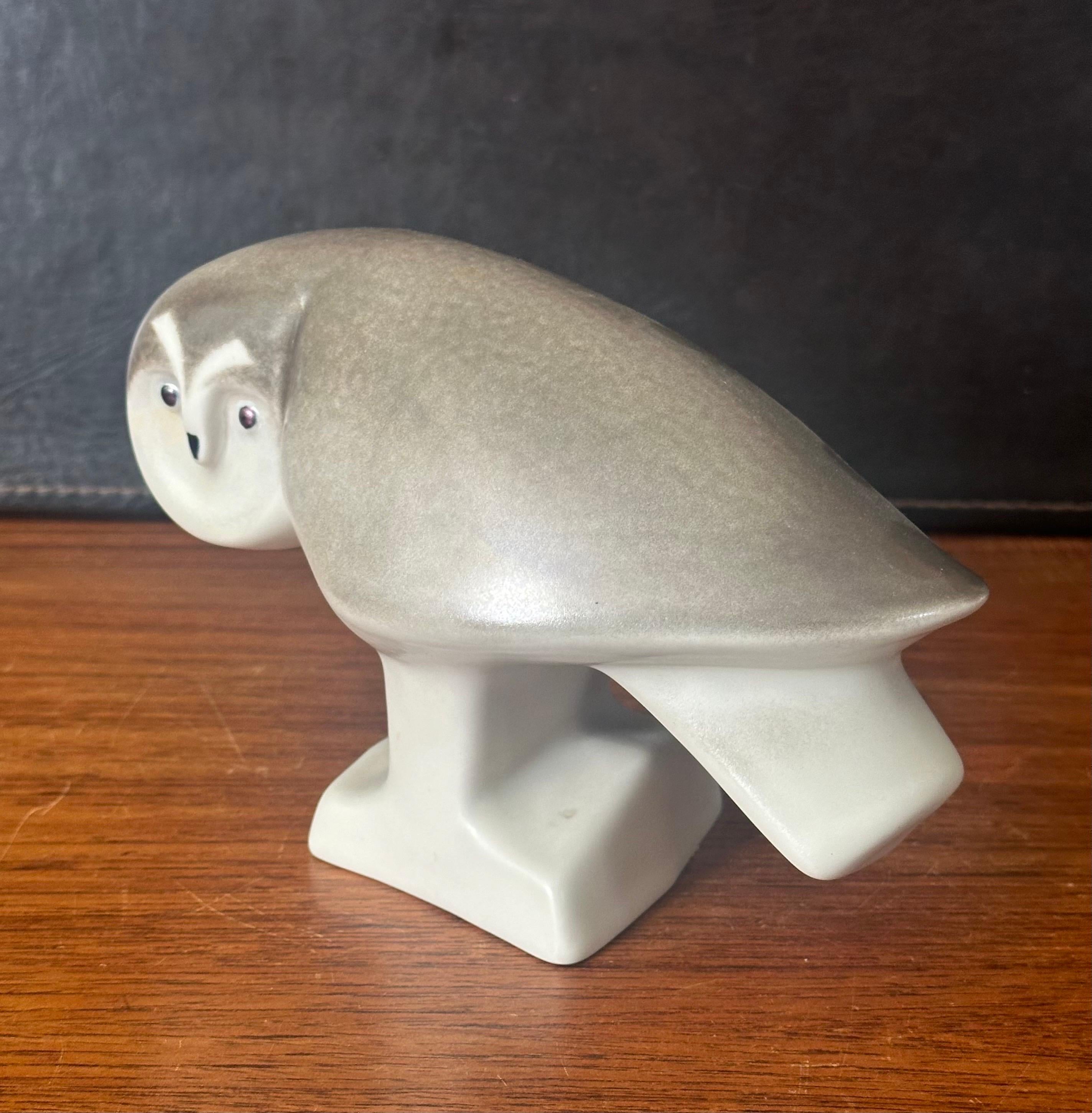 Porcelain Owl Sculpture by Lillemor Mannerheim for Arabia of Finland In Good Condition For Sale In San Diego, CA