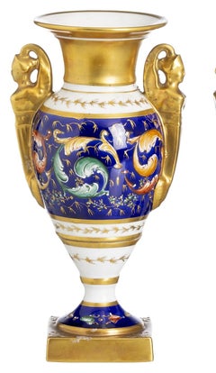 Porcelain - Pair of Empire style vases - 19th century
