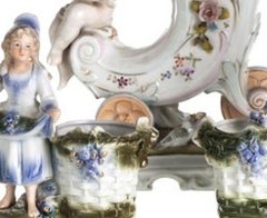 Porcelain - Pair of flower vases and flower box - 19th century