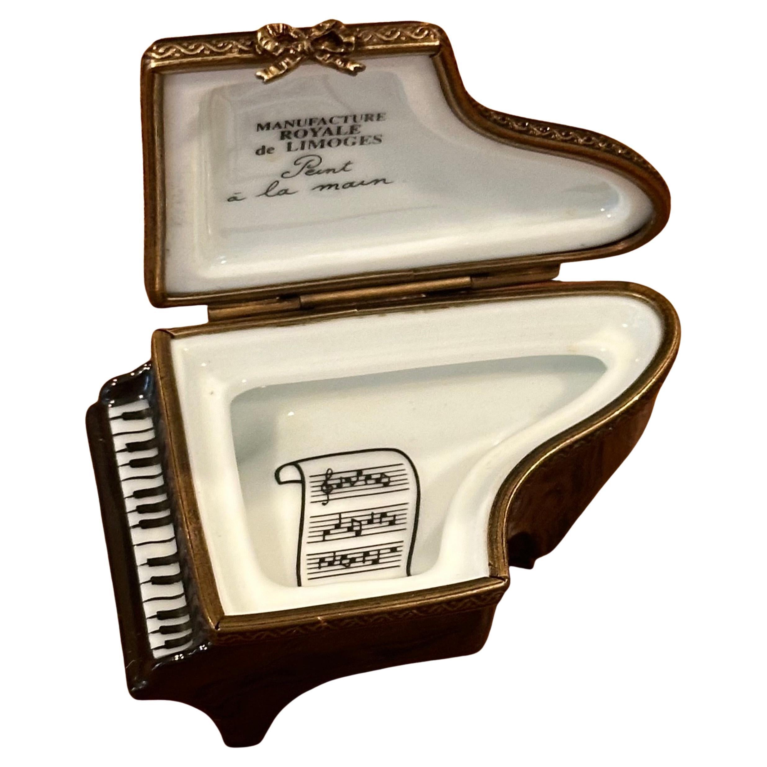 French Porcelain Peint a la Main Vintage Grand Piano Trinket Box by Limoges For Sale