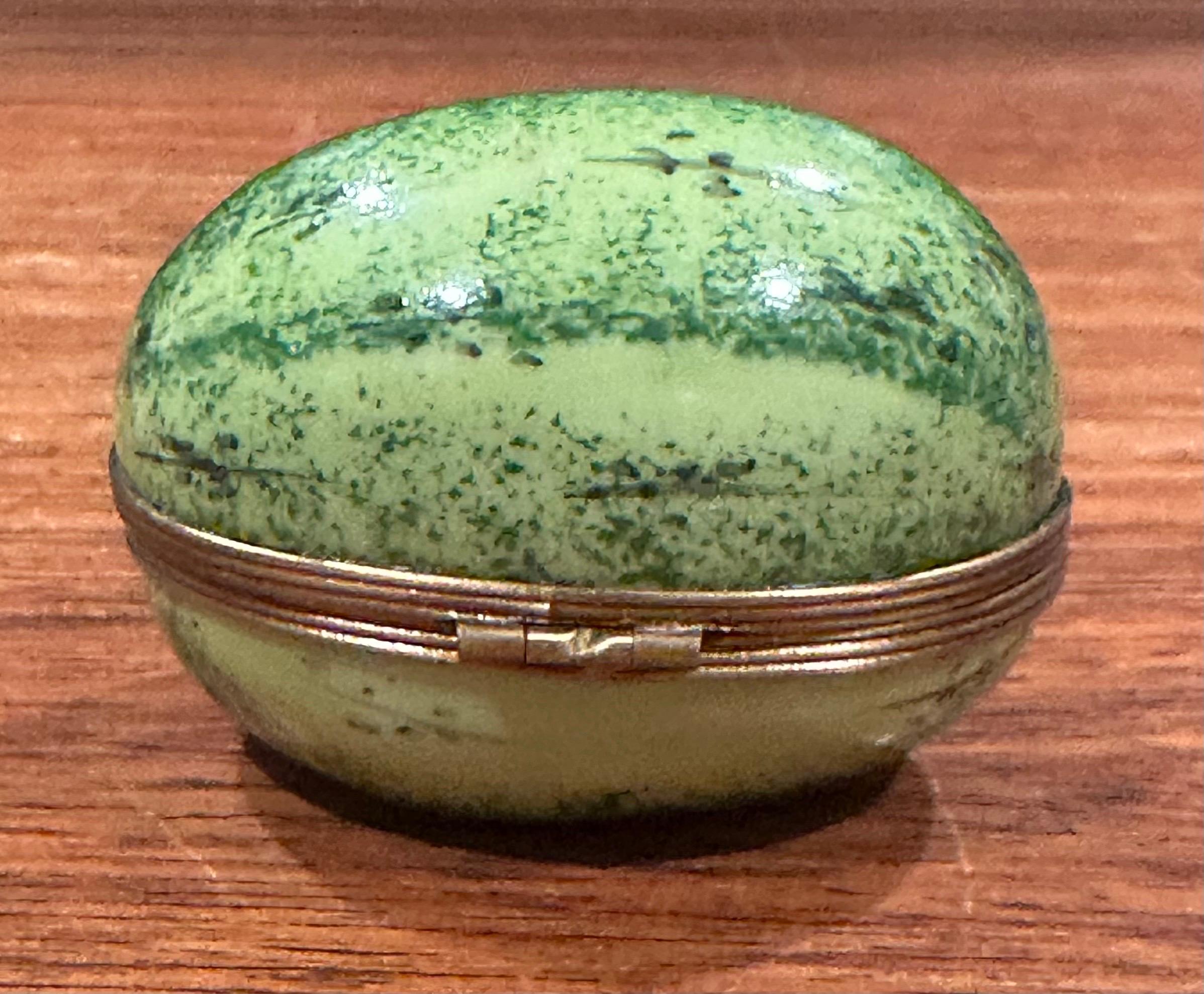 Caja de baratijas de porcelana Peint Main Vintage Cut Watermelon de Limoges Porcelana
