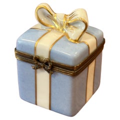 Porcelain Peint Main Vintage Gift Wrapped Trinket Box by Limoges