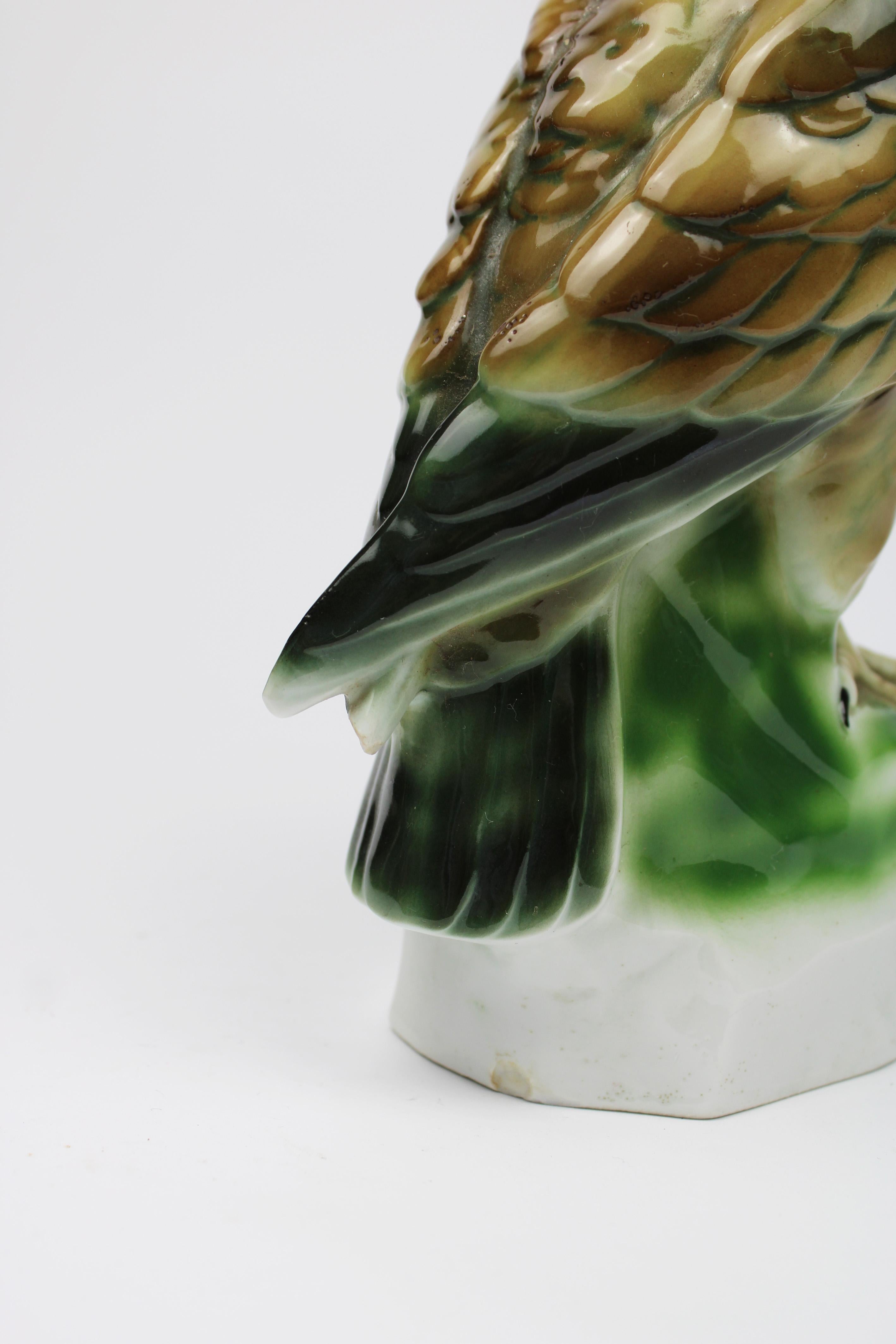 Porcelain Perfume Aerozon Falcon Glass Eyes Art Deco Marked 1920's Germany In Good Condition For Sale In Antwerpen, BE
