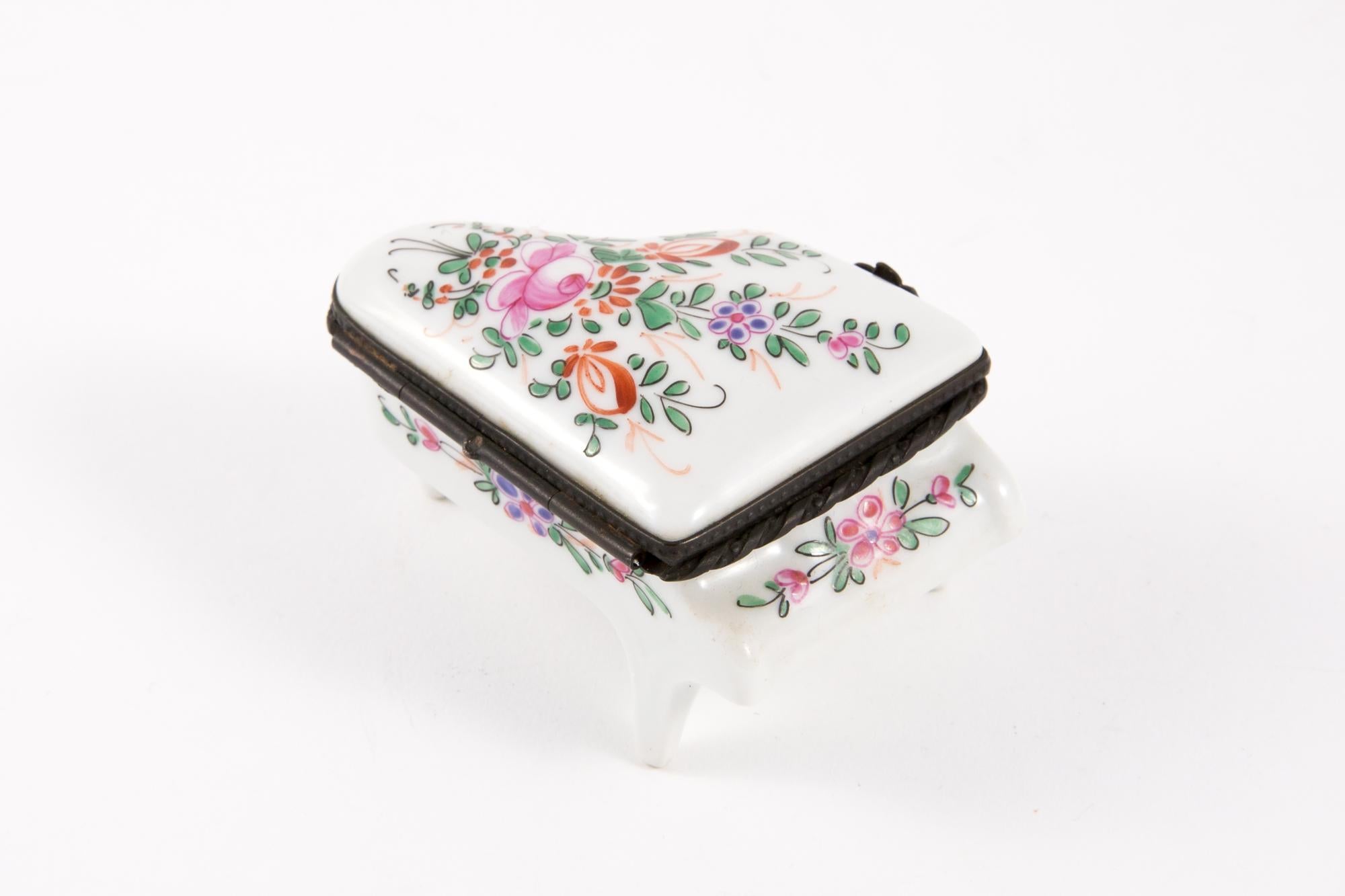 Porcelain Piano Pill Box For Sale 3