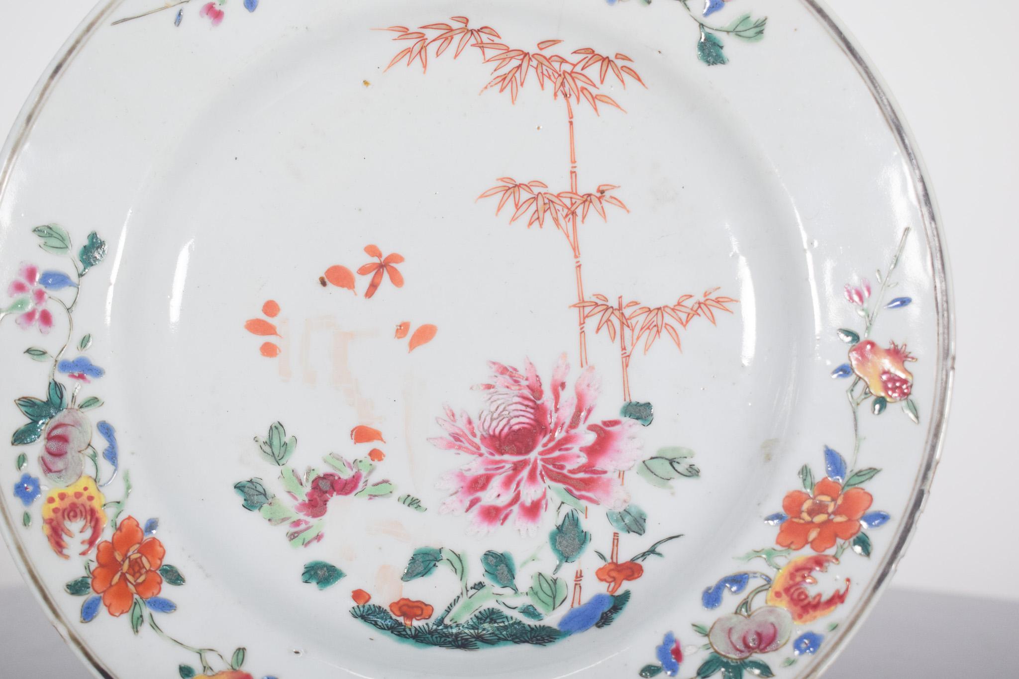 Baroque Porcelain Plate from China for Export, Qianlong Period For Sale