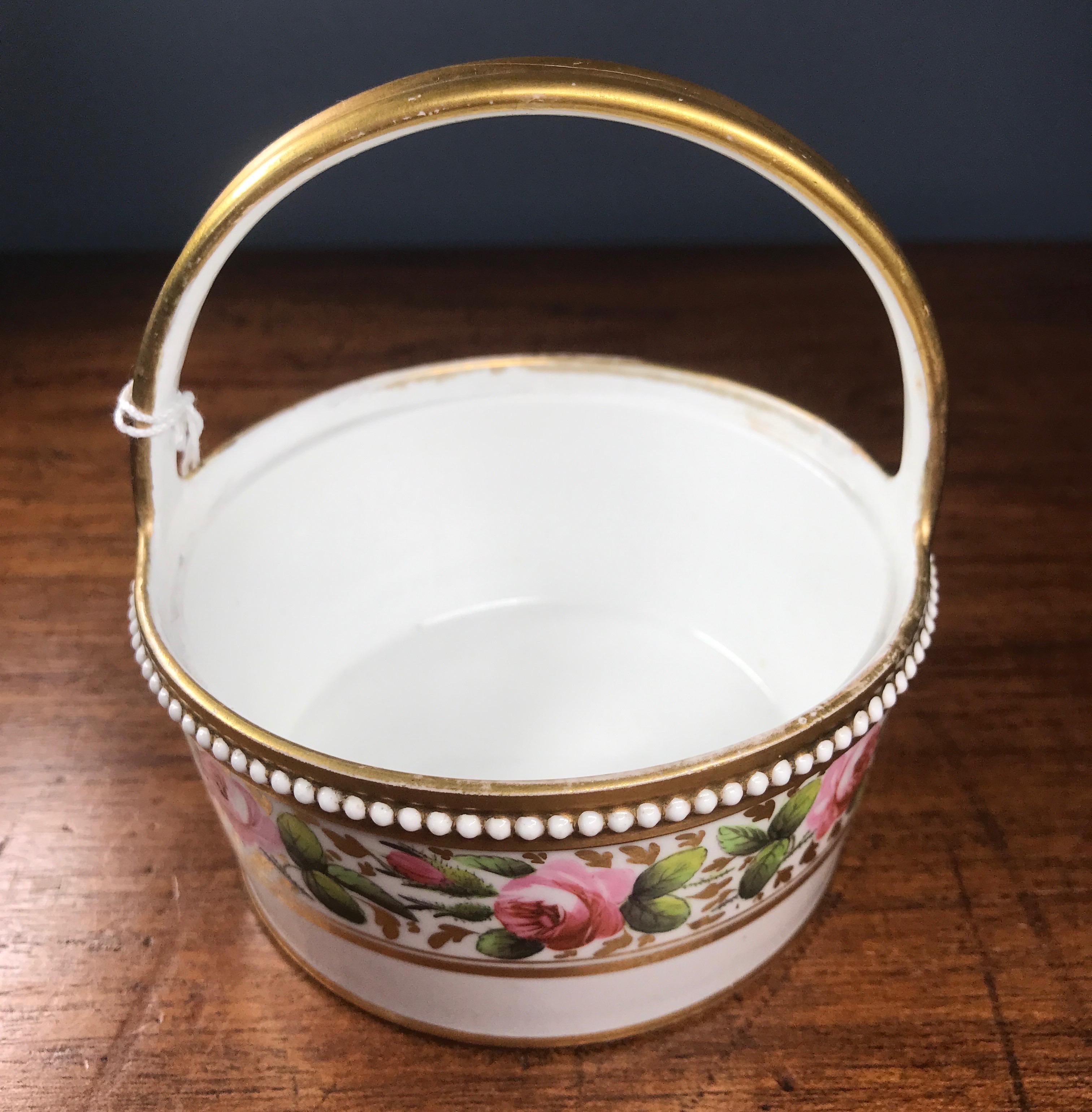 Porcelain Potpourri Basket Painted with Roses, Attr. Davenport, c. 1830 In Fair Condition For Sale In Geelong, Victoria