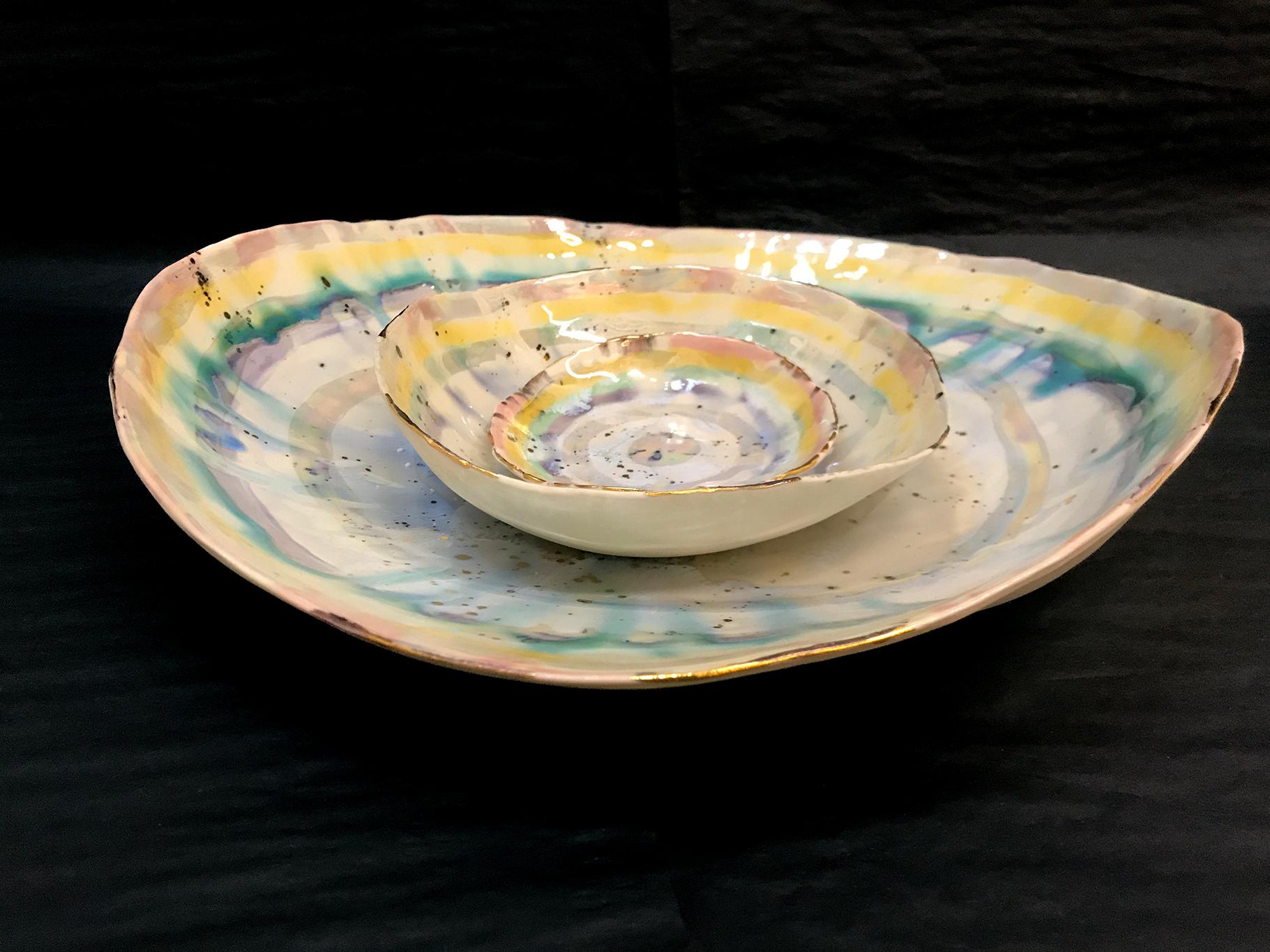 Modern Porcelain Prism Dish Set with Mother-of-pearl and 22k Gold Luster by Minh Singer For Sale
