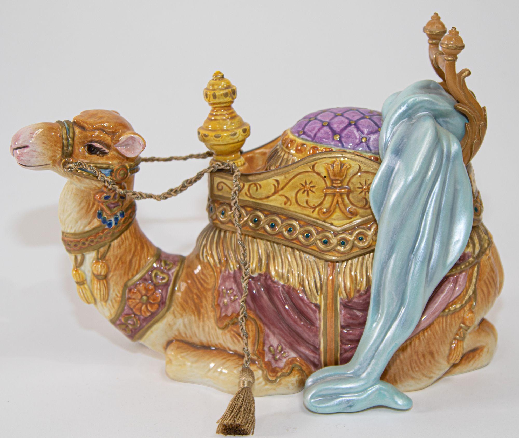 Porcelain Resting Arabian Camel by Fitz and Floyd For Sale 6
