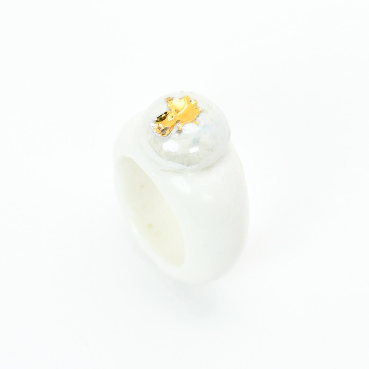 Porcelain Ring Macdui In New Condition For Sale In London, GB
