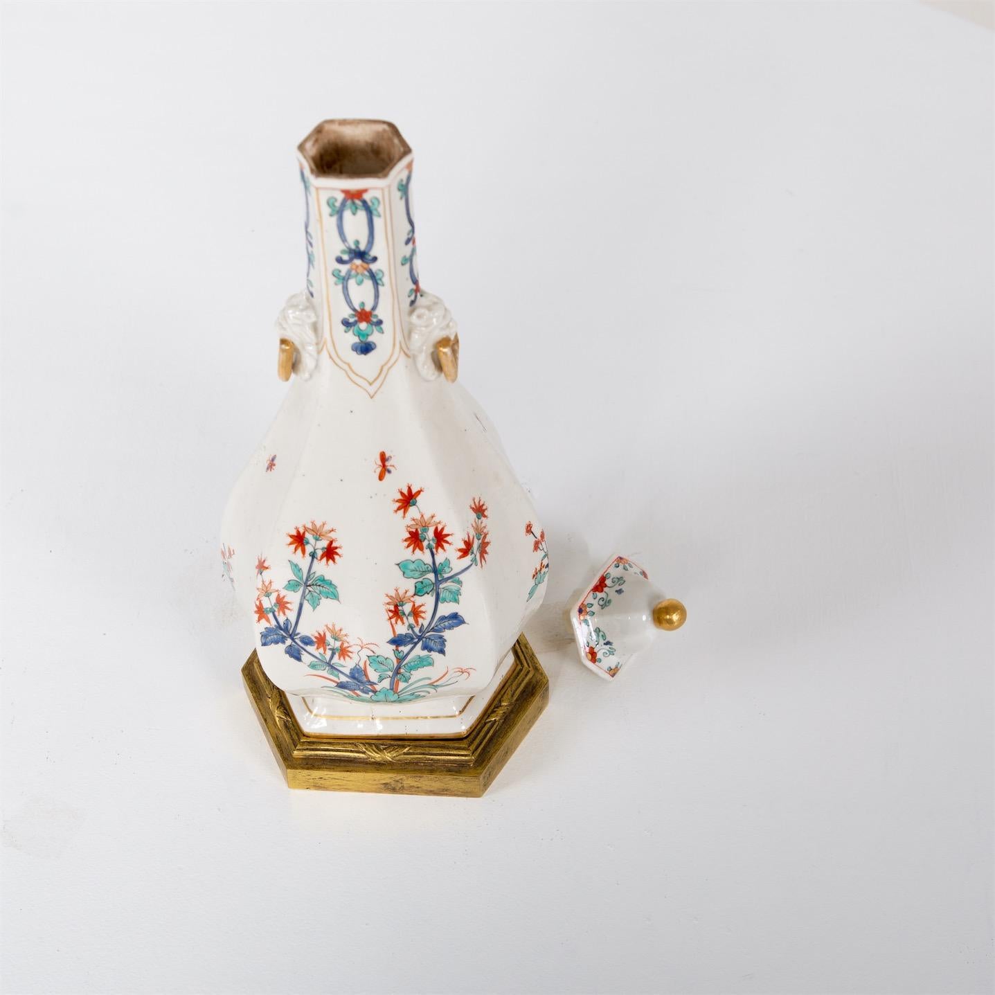 Porcelain Sake Bottle, Probably Chantilly, France, 18th Century 4
