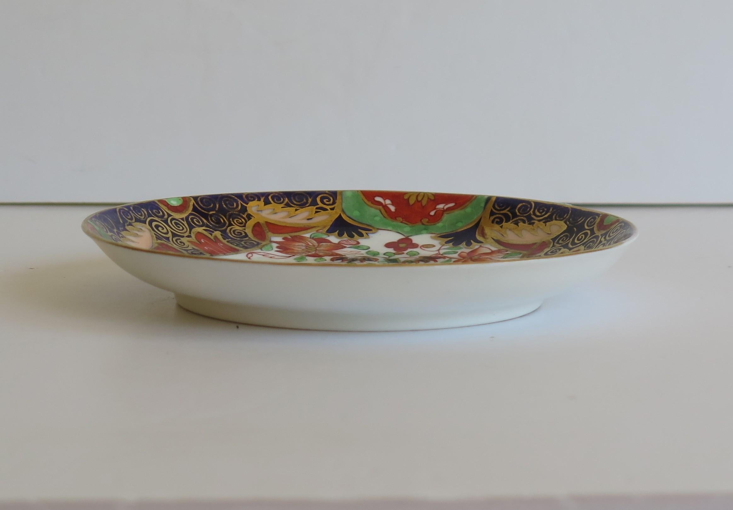 Porcelain Saucer Dish by Copeland 'Spode' in Imari Fence Ptn No. 794, circa 1850 In Good Condition In Lincoln, Lincolnshire
