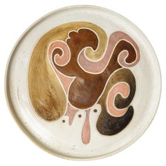Assiette sculpturale en porcelaine de Georges Martin, vers 1970-1980.