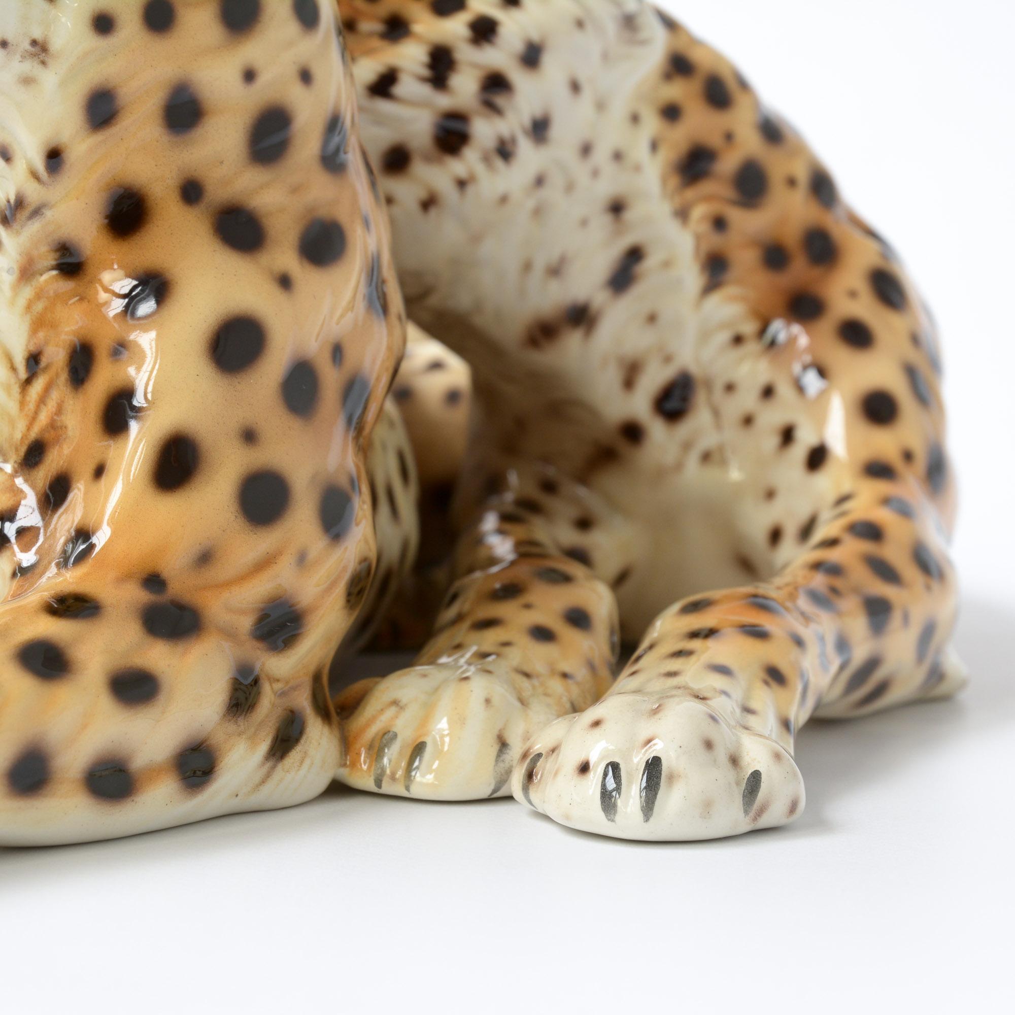Mid-20th Century Porcelain Sculpture of Reclining Cheetahs by Ronzan, Italy