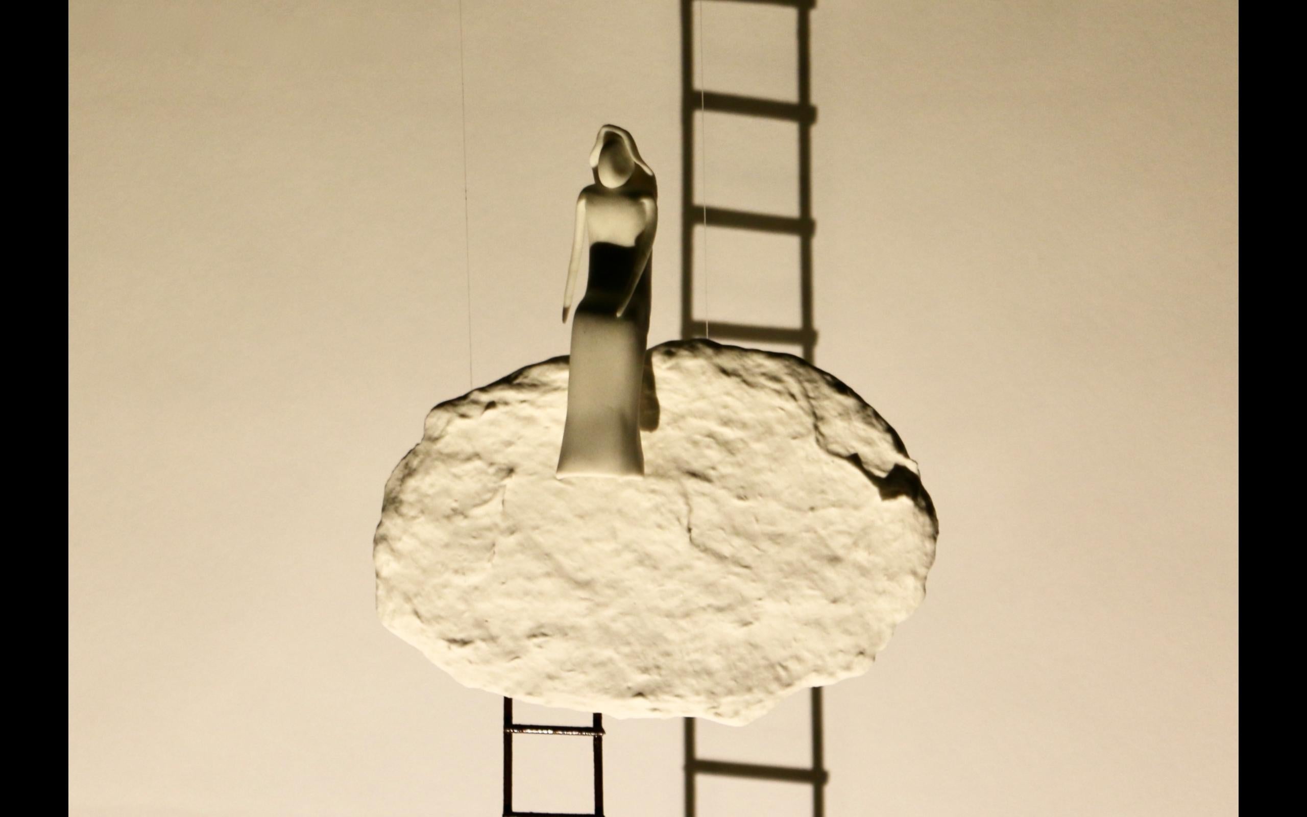 Porzellan-Skulptur Tischlampe 'Sharing Our Cloud':: Frankreich (Französisch) im Angebot